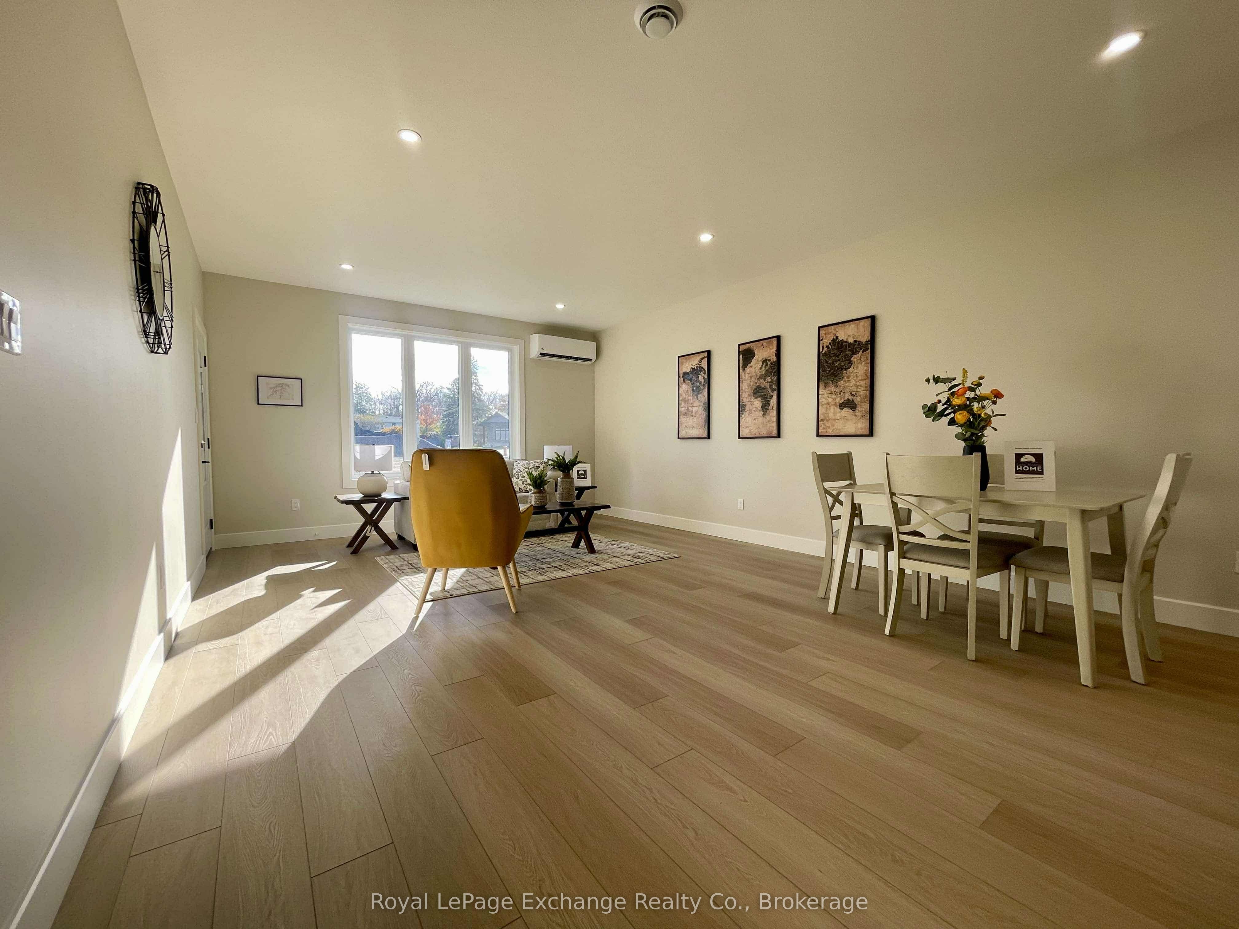 20 Mercedes Crescent Property Photo 14