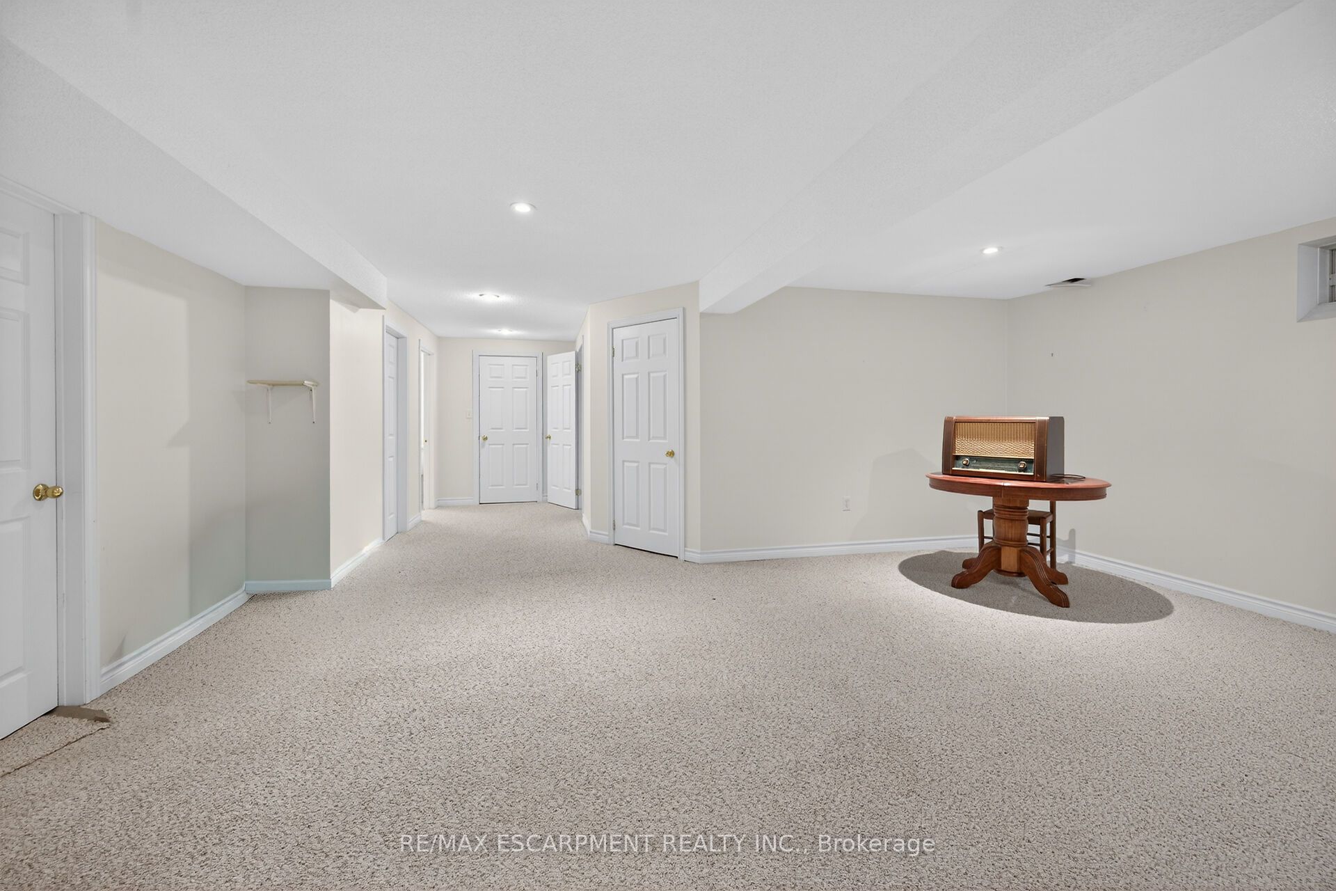 59 Riveroaks Drive Property Photo 26