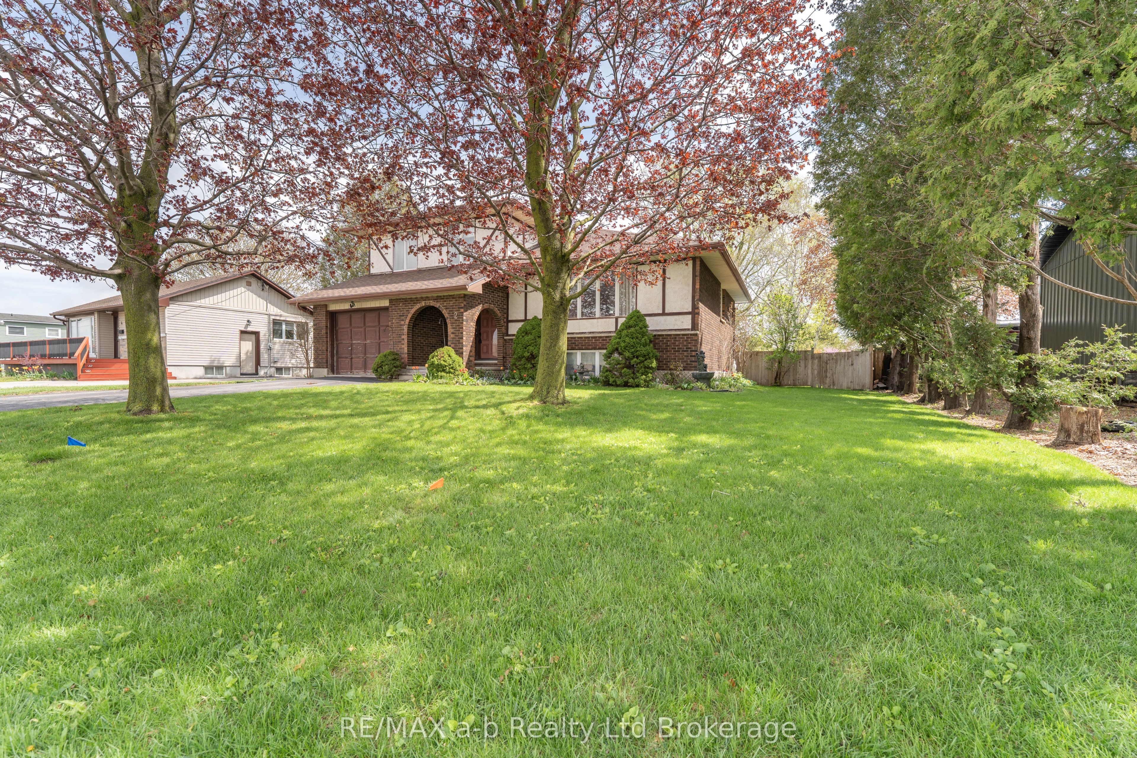 2 Cranberry Road Property Photo 1