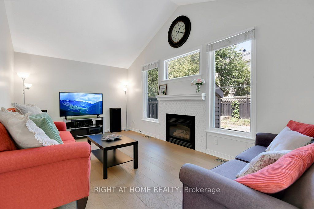 33 Spur Avenue Property Photo 7