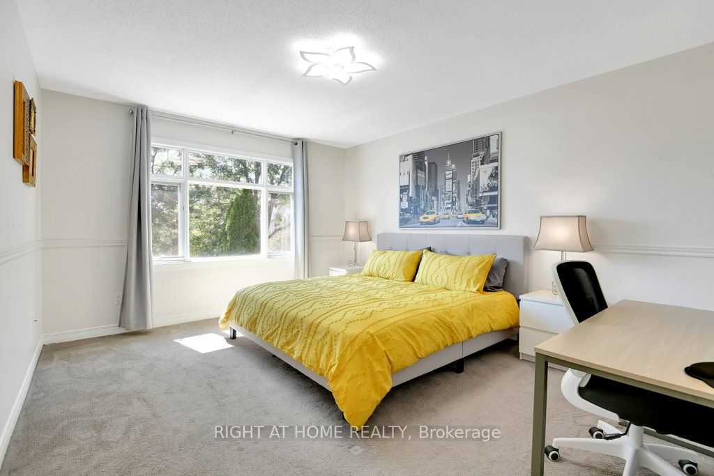 33 Spur Avenue Property Photo 10
