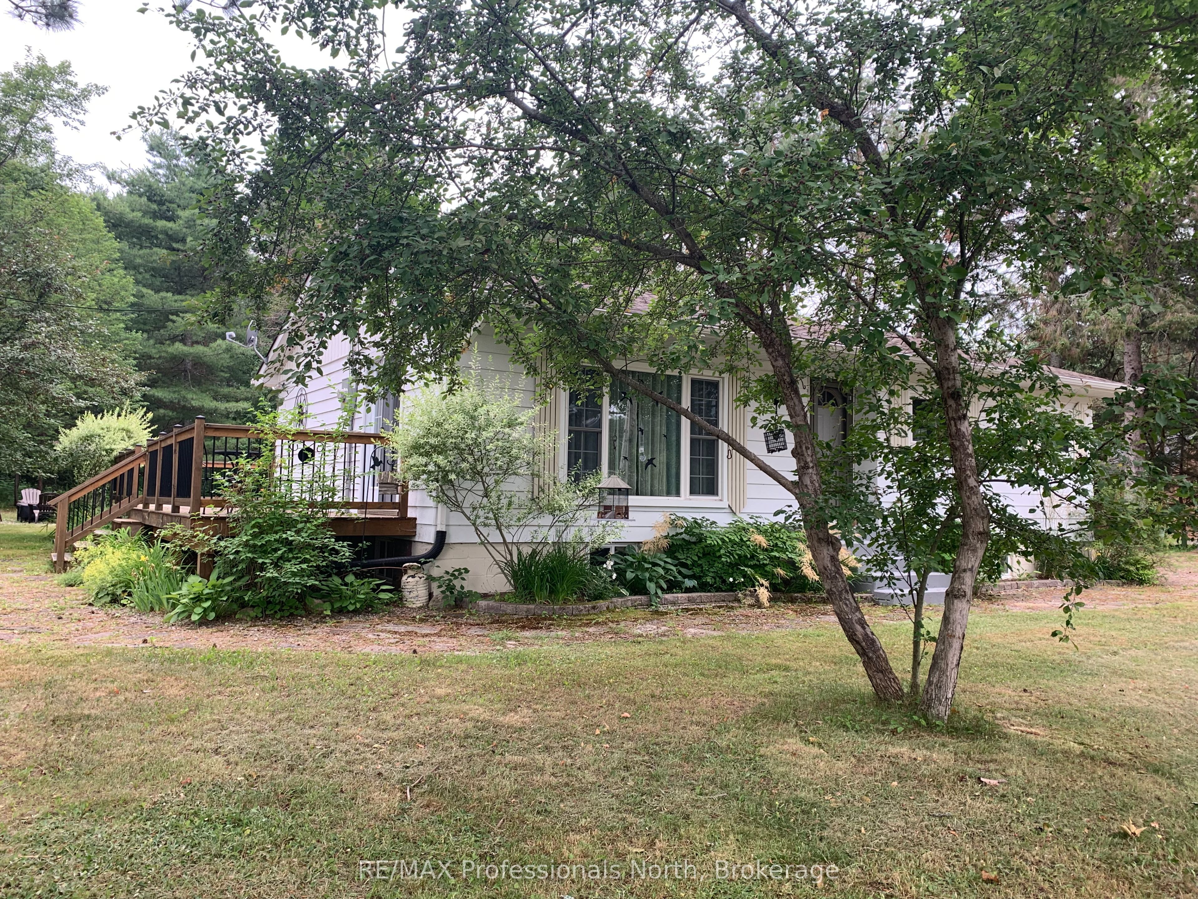 2195 Loop Road Property Photo 2