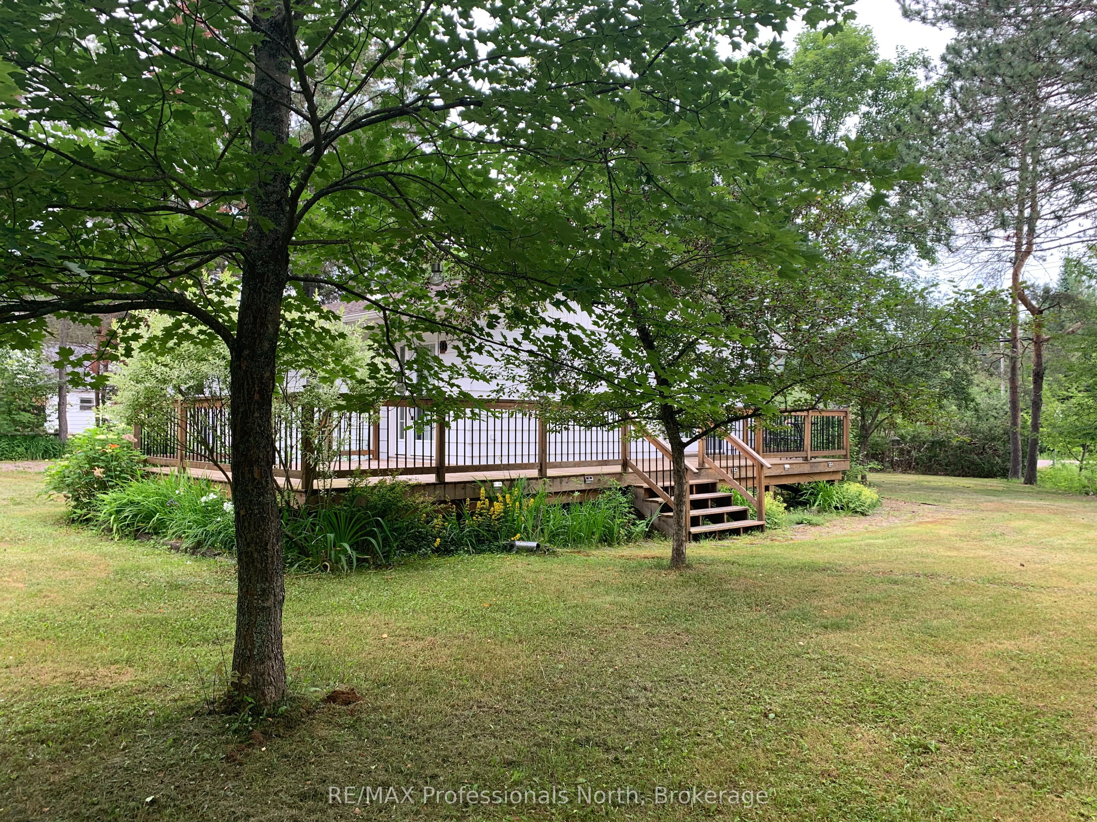 2195 Loop Road Property Photo 3