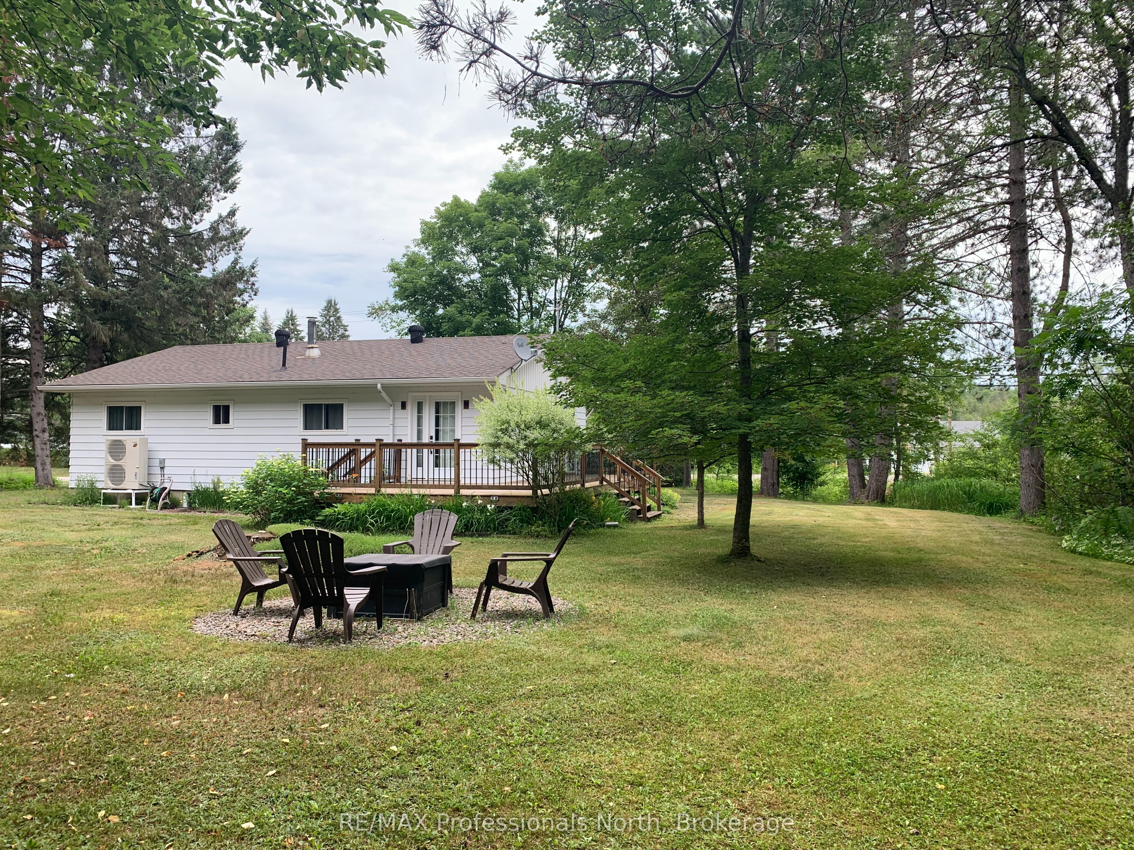 2195 Loop Road Property Photo 4