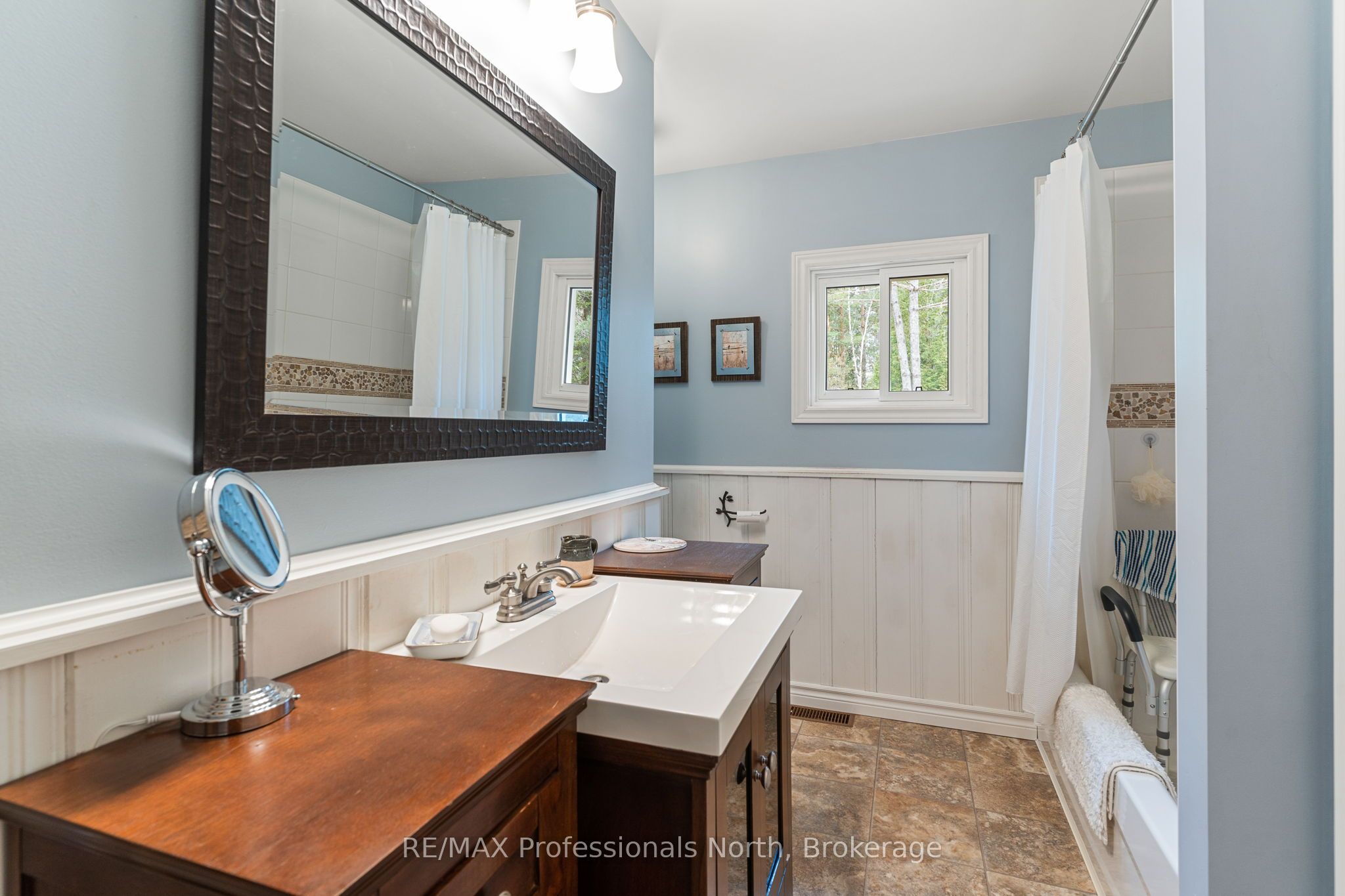 2195 Loop Road Property Photo 24