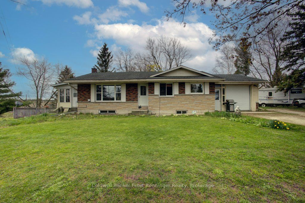 253 2nd Concession Property Photo 1