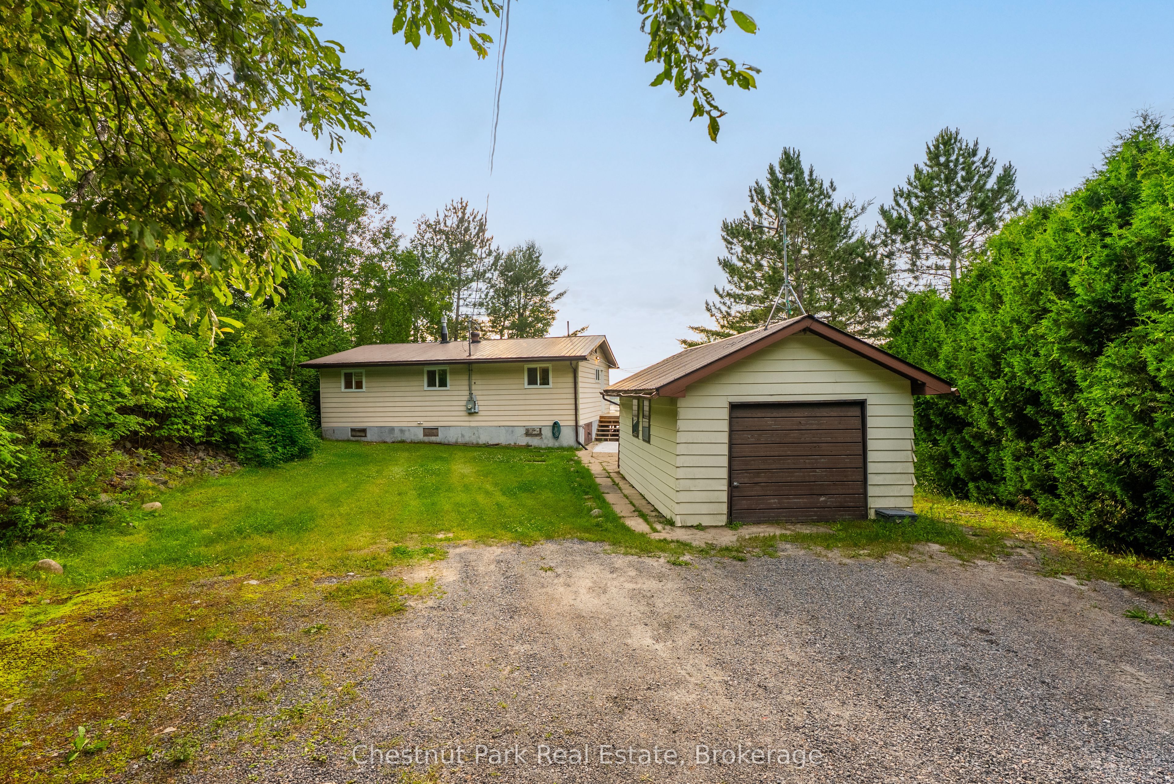 80 Cedar Lane Property Photo 5