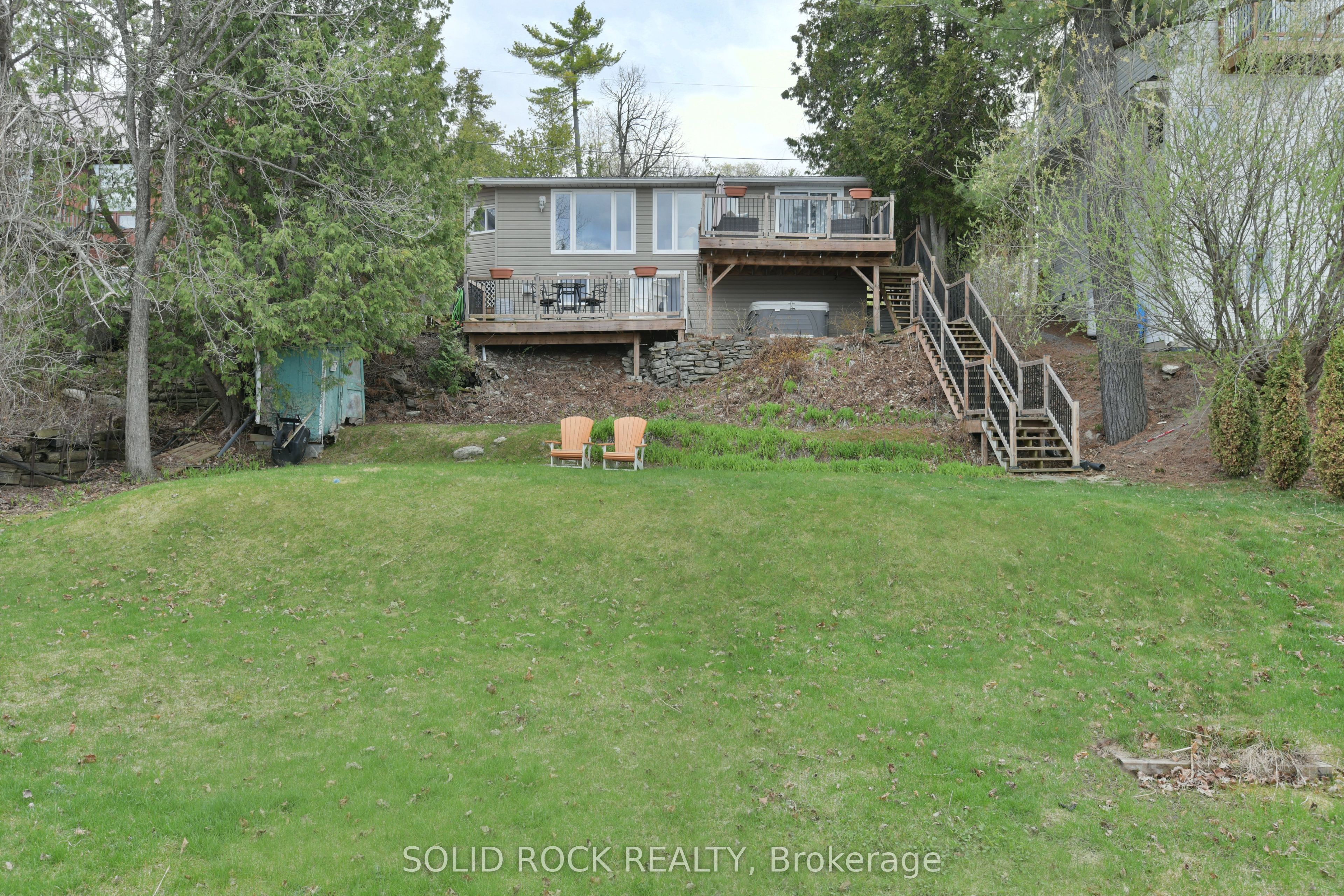 2496 River Road Property Photo 1