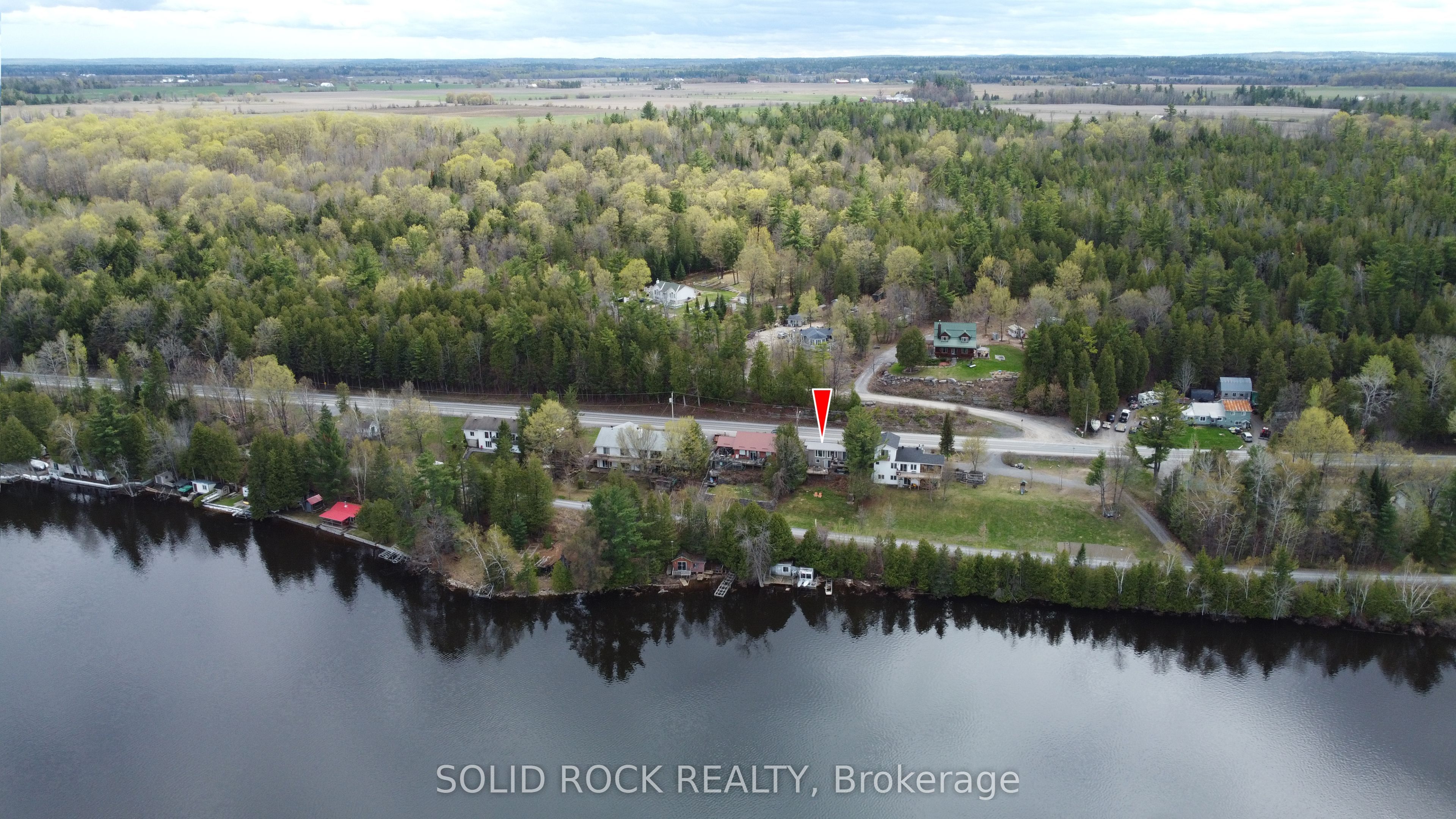 2496 River Road Property Photo 7
