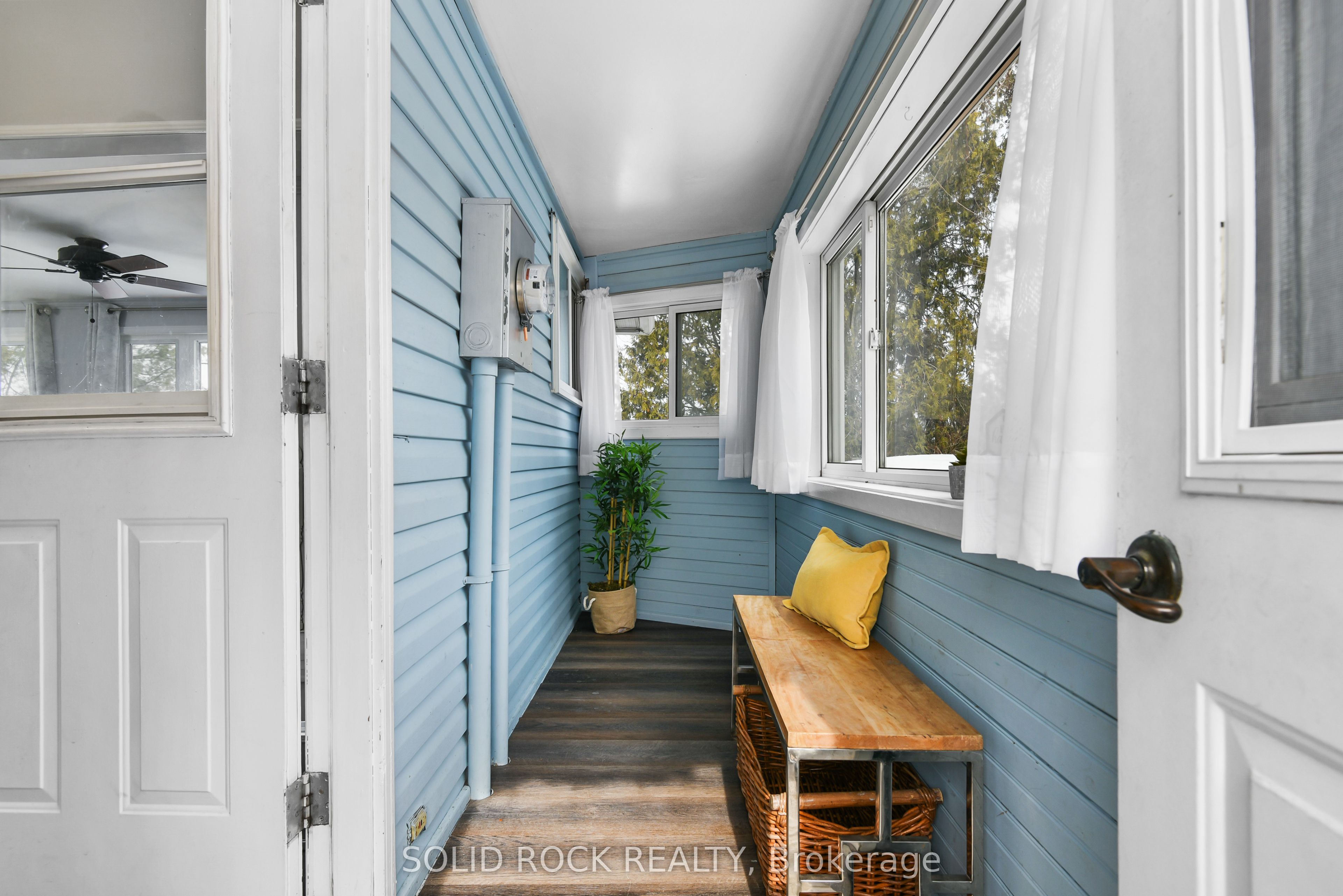 2496 River Road Property Photo 10