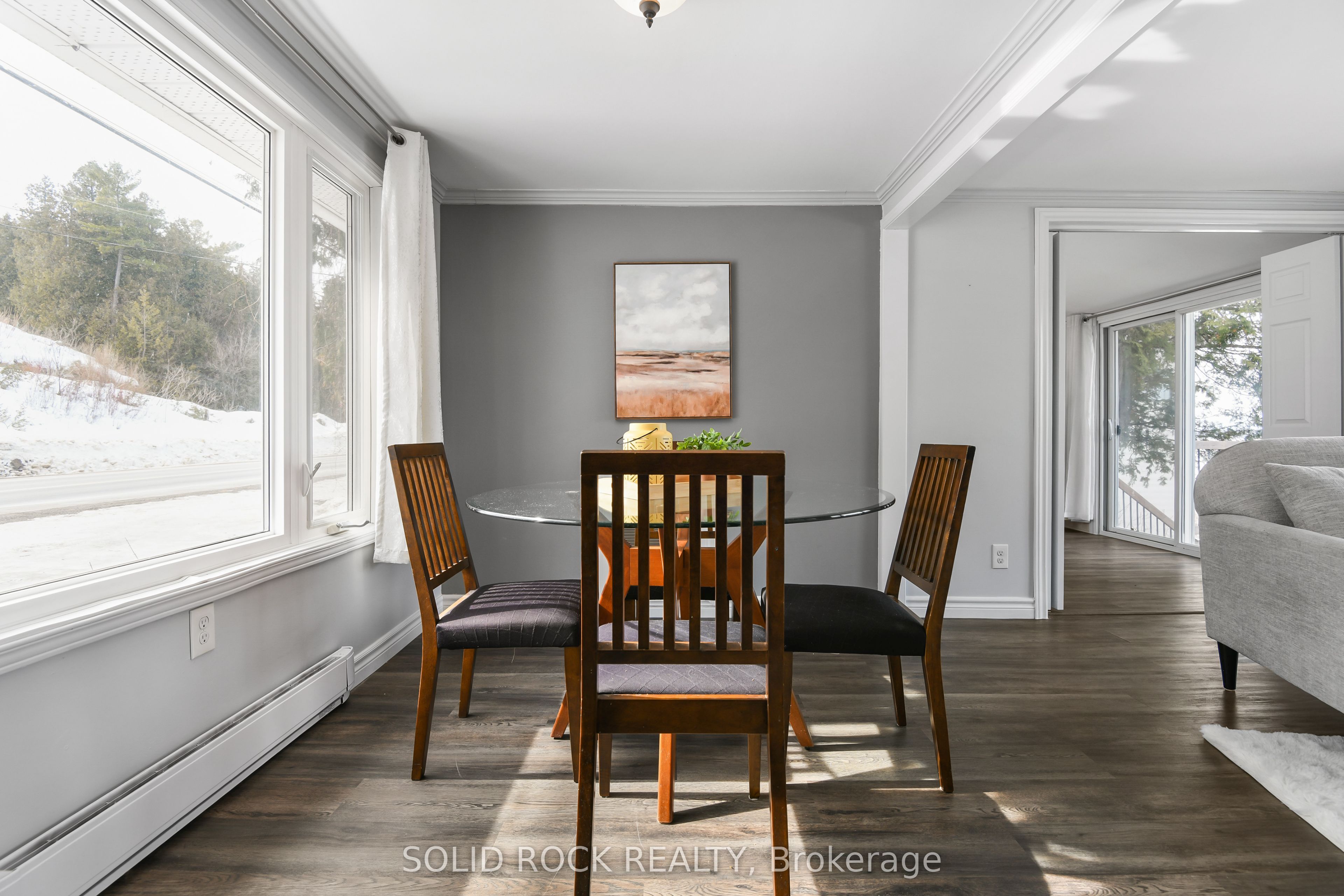 2496 River Road Property Photo 15