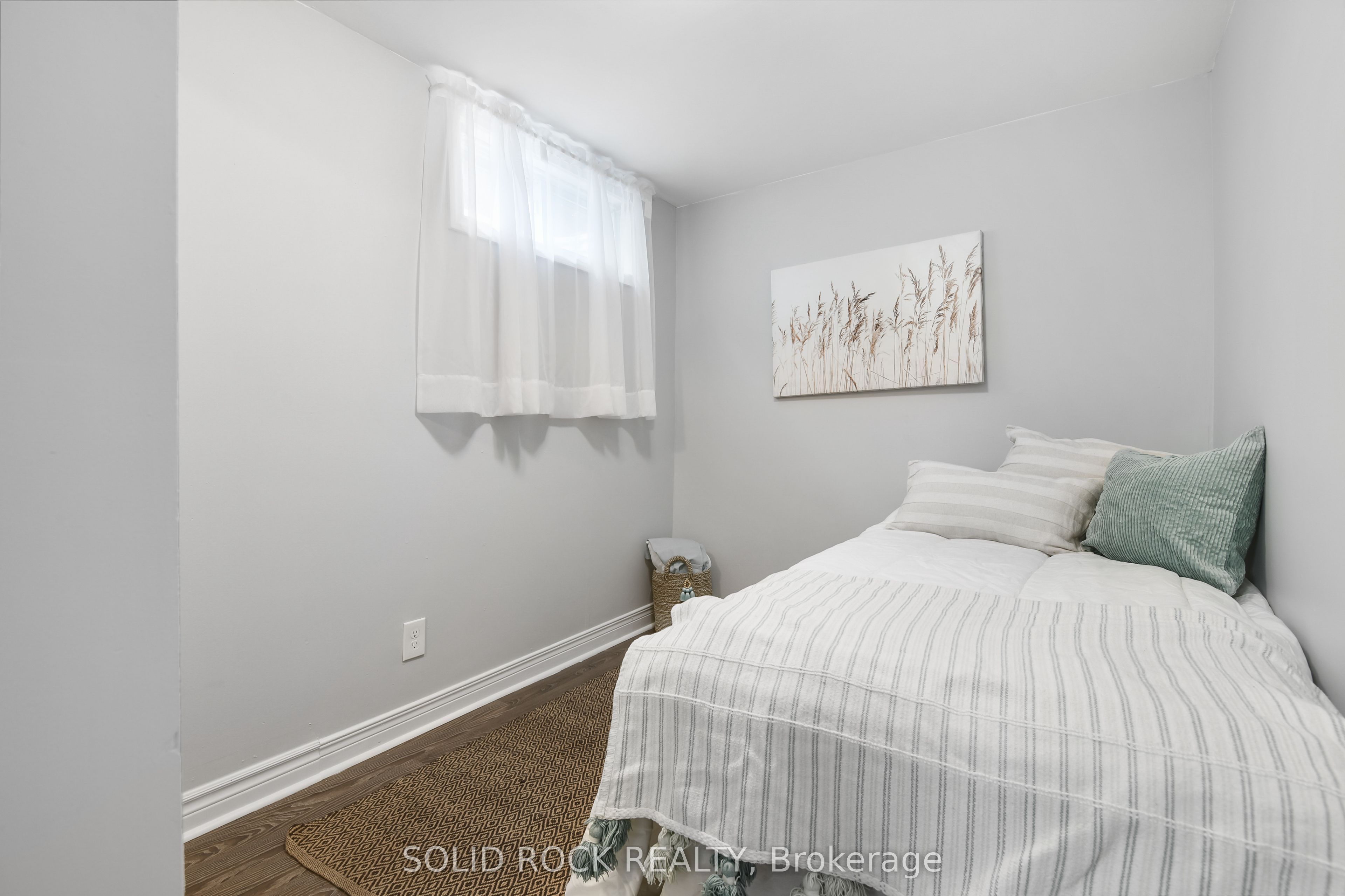 2496 River Road Property Photo 32