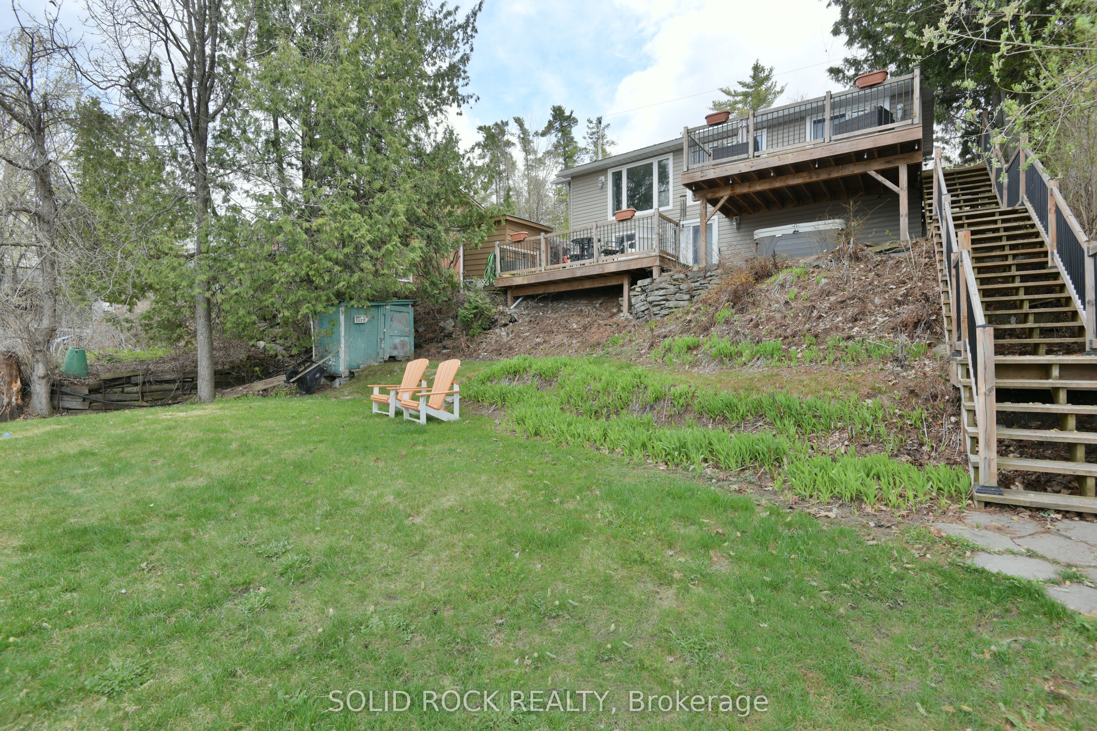 2496 River Road Property Photo 39