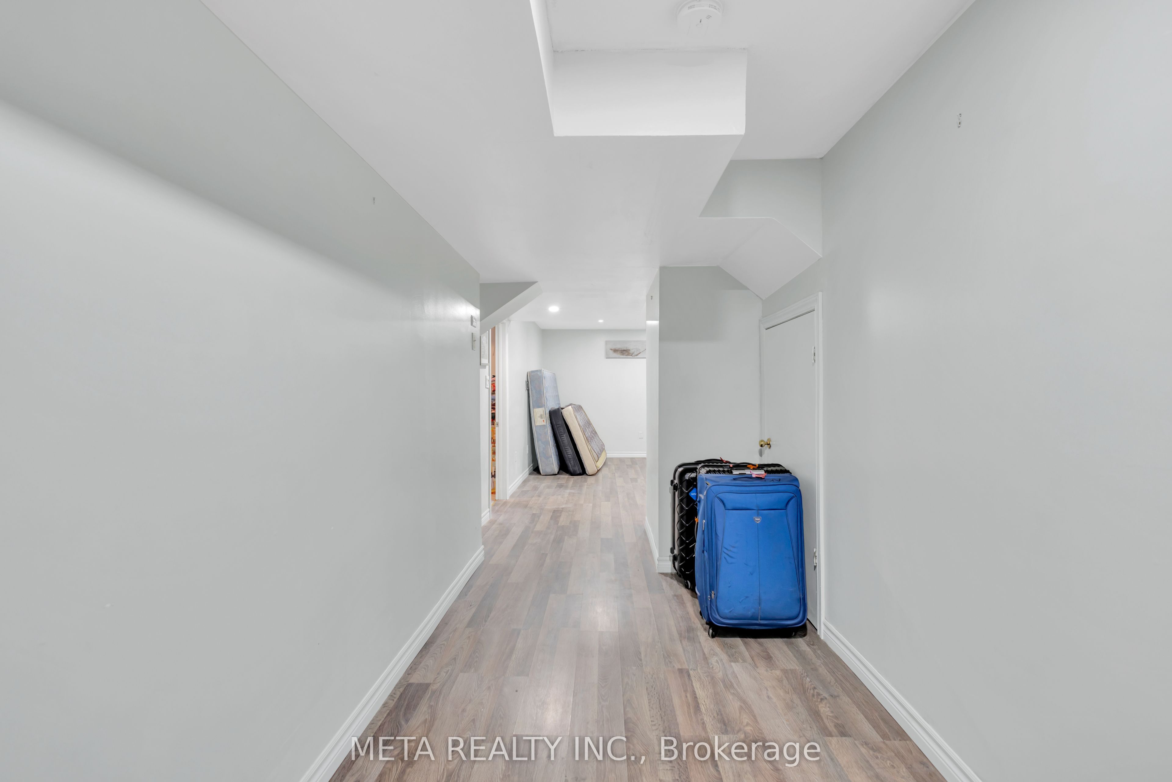497 Langlaw Drive Property Photo 28
