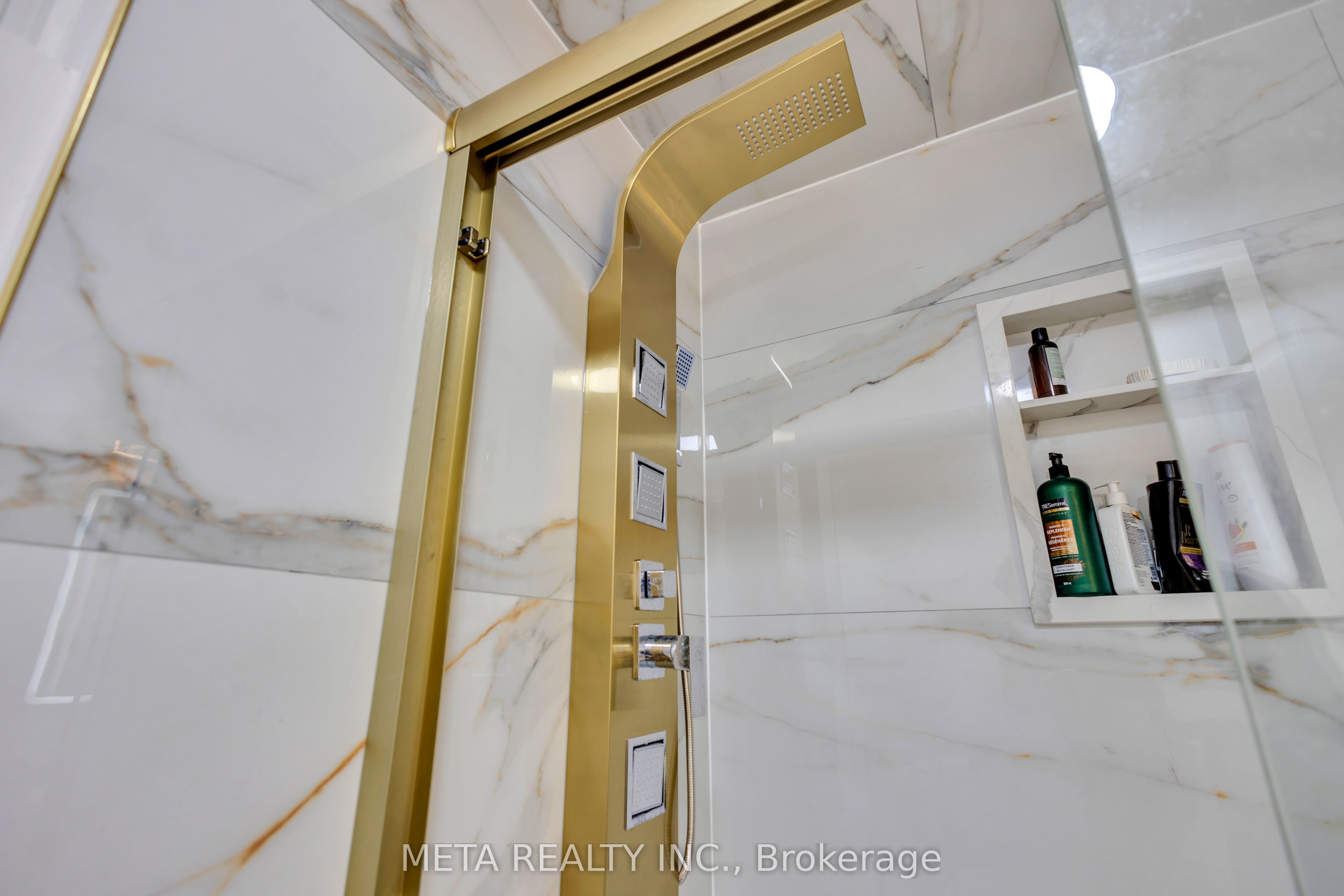 497 Langlaw Drive Property Photo 33