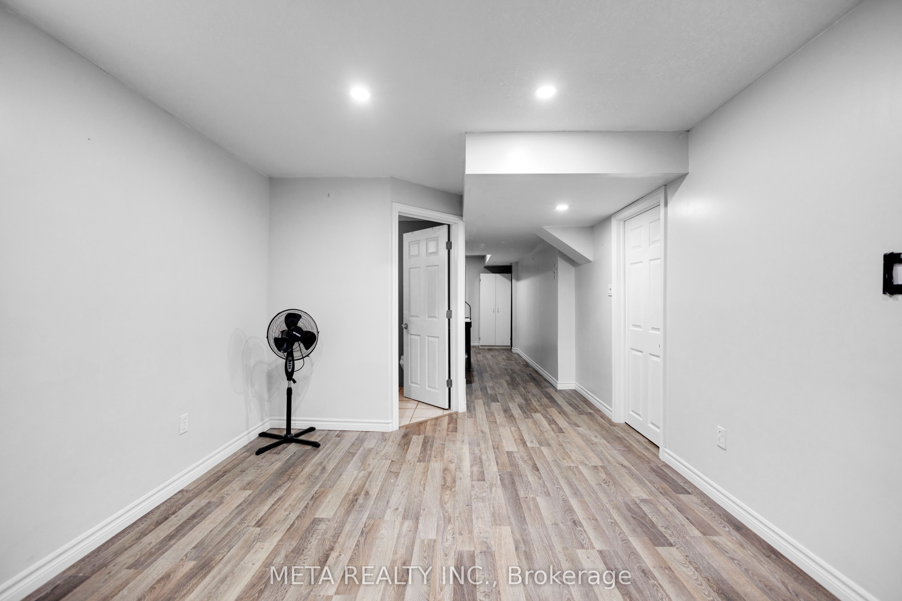 497 Langlaw Drive Property Photo 34