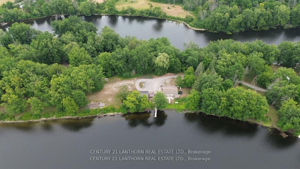 133 Carleton Cove Property Photo 1