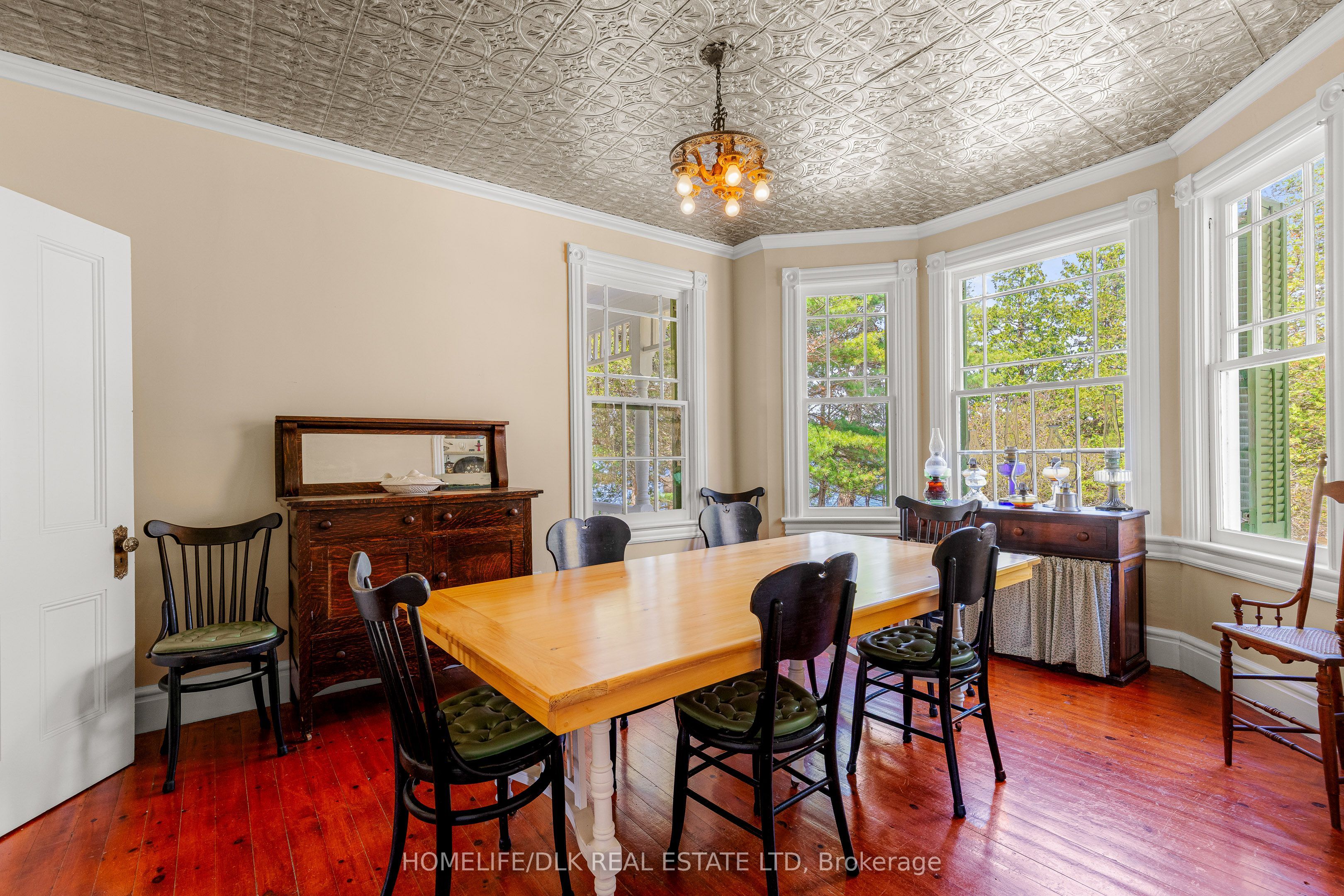 87 Club Island Property Photo 19