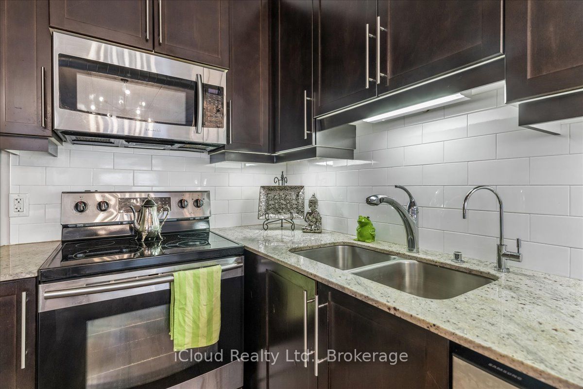 15 Devitt Avenue S 104 Property Photo 7