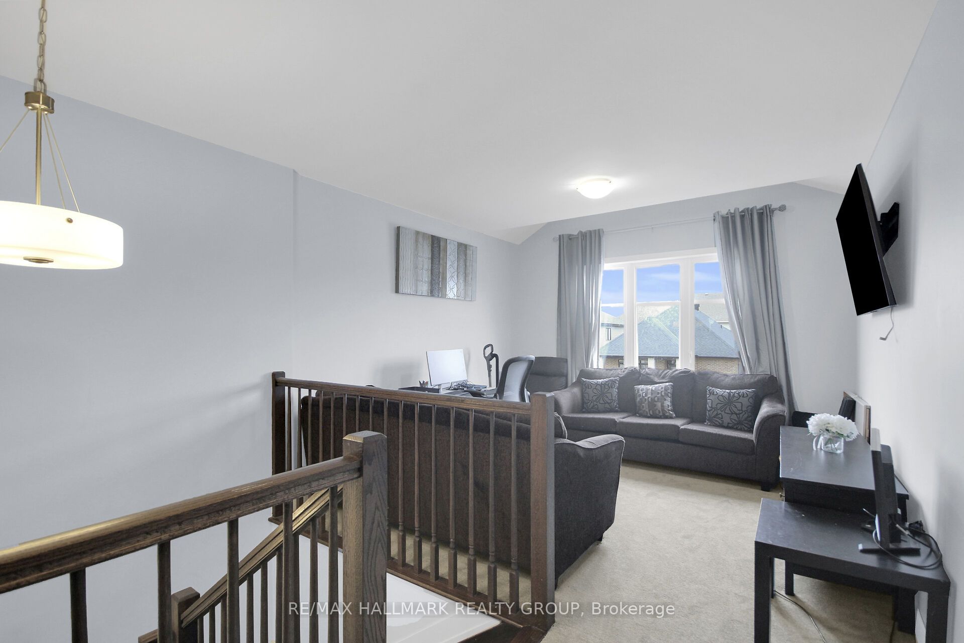 568 Bobolink Ridge Property Photo 19