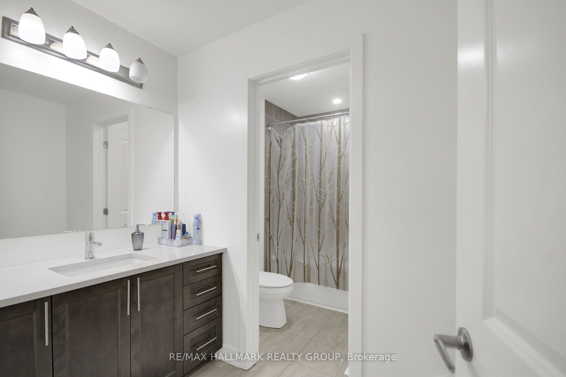 568 Bobolink Ridge Property Photo 22