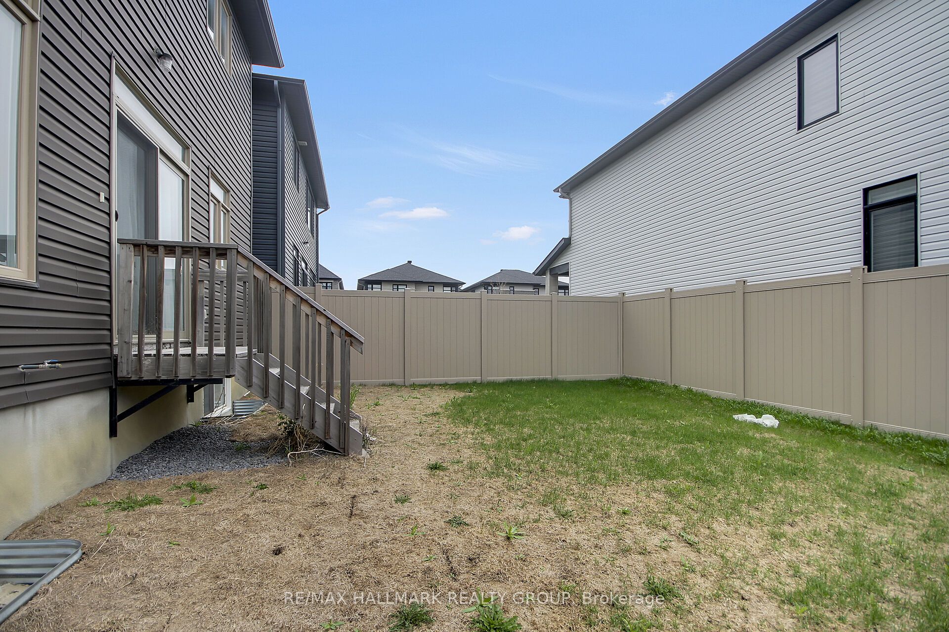 568 Bobolink Ridge Property Photo 34