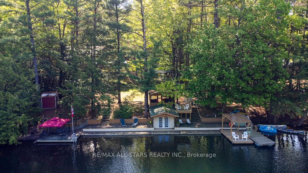 1130 Towering Oaks Drive Property Photo 1