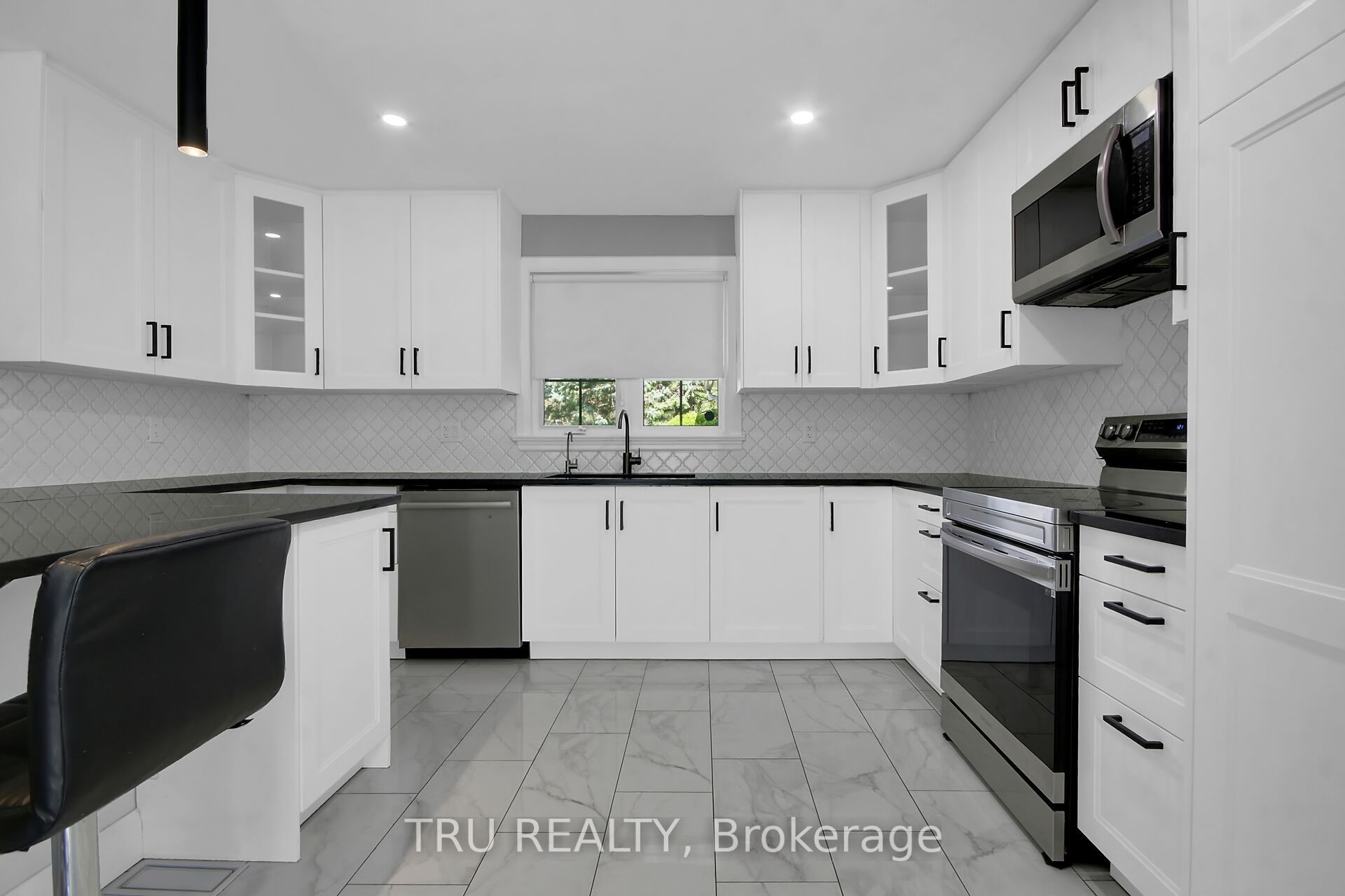 7038 Shields Drive Property Photo 12