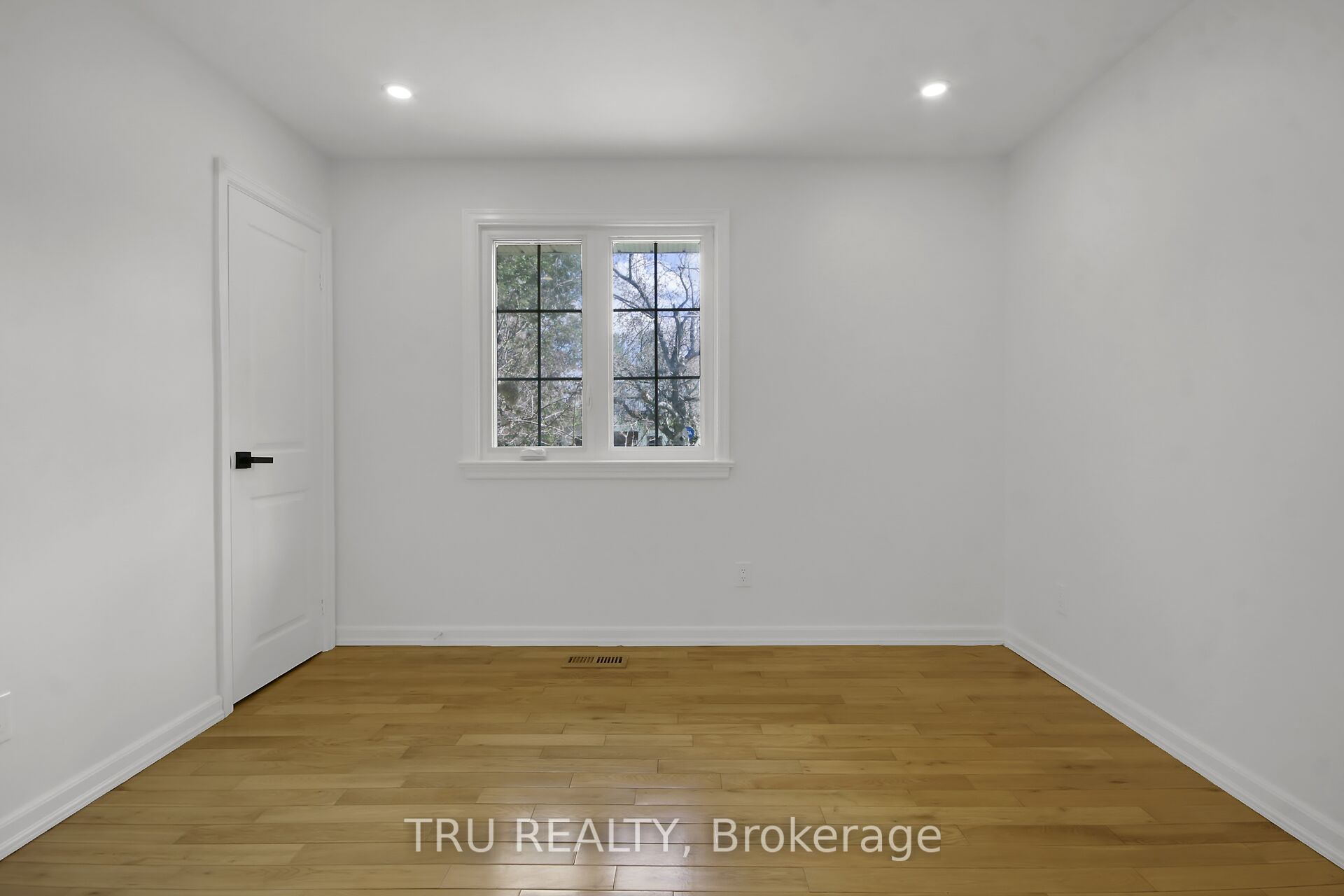 7038 Shields Drive Property Photo 20
