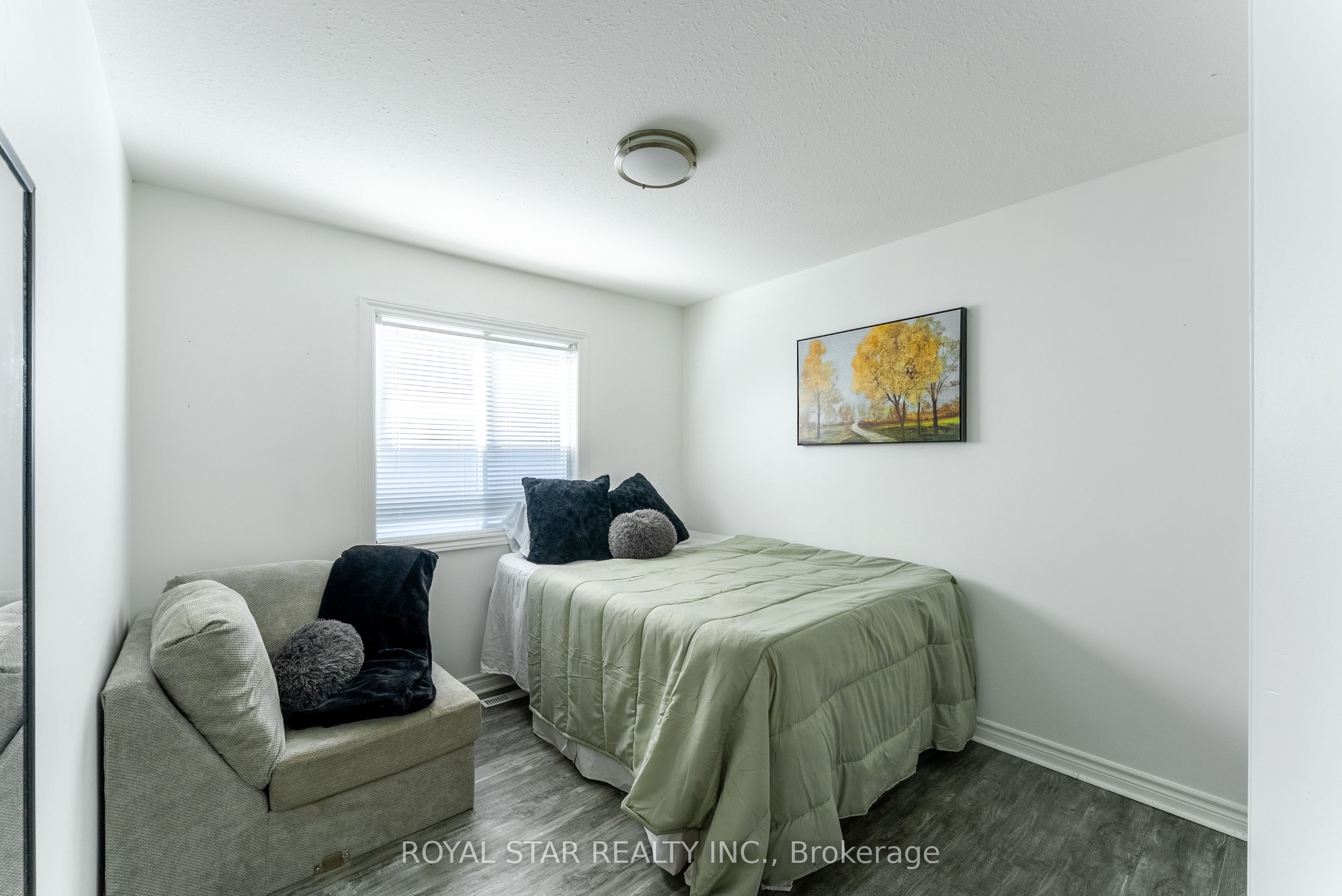 3 Kerr Crescent Property Photo 25