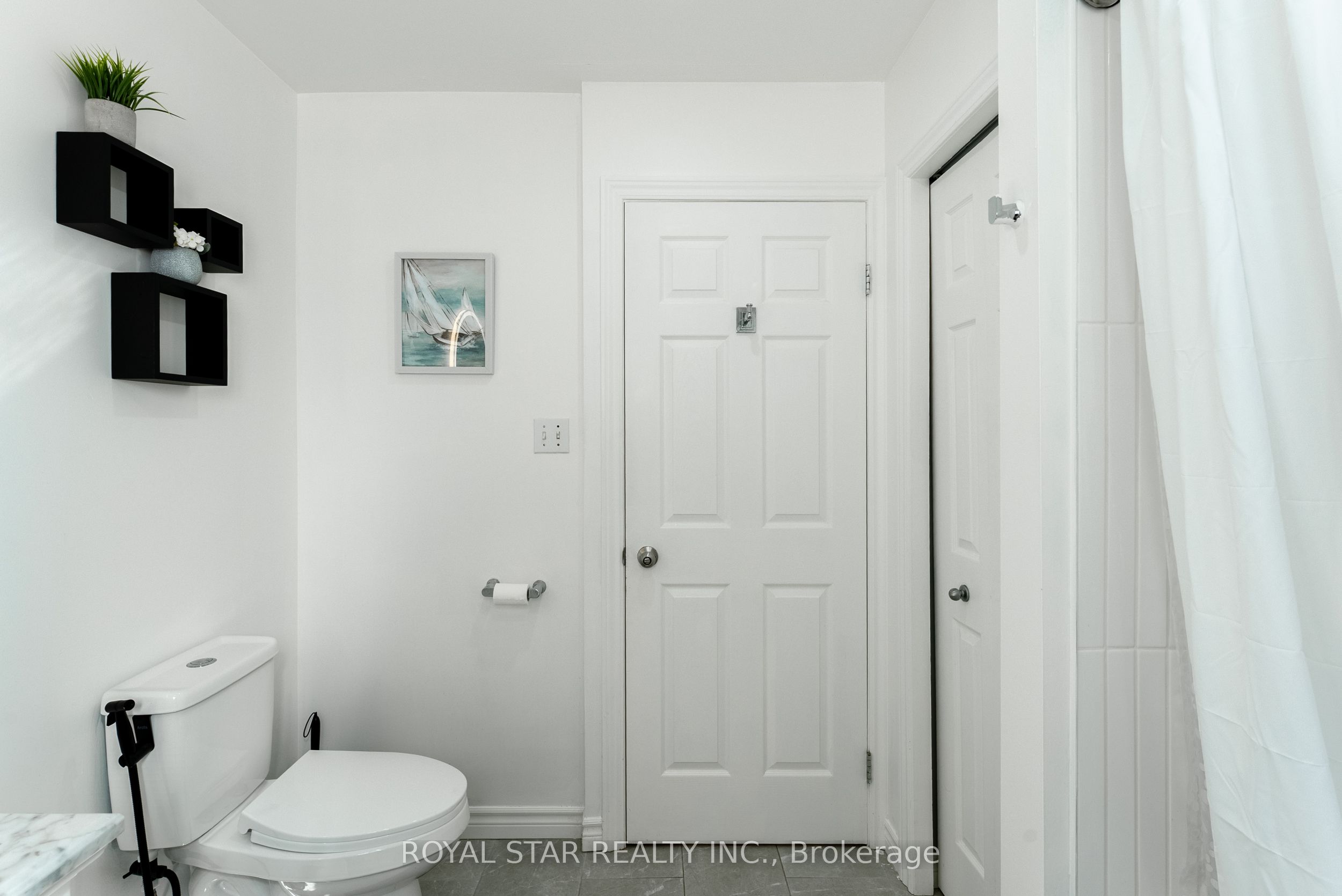 3 Kerr Crescent Property Photo 30