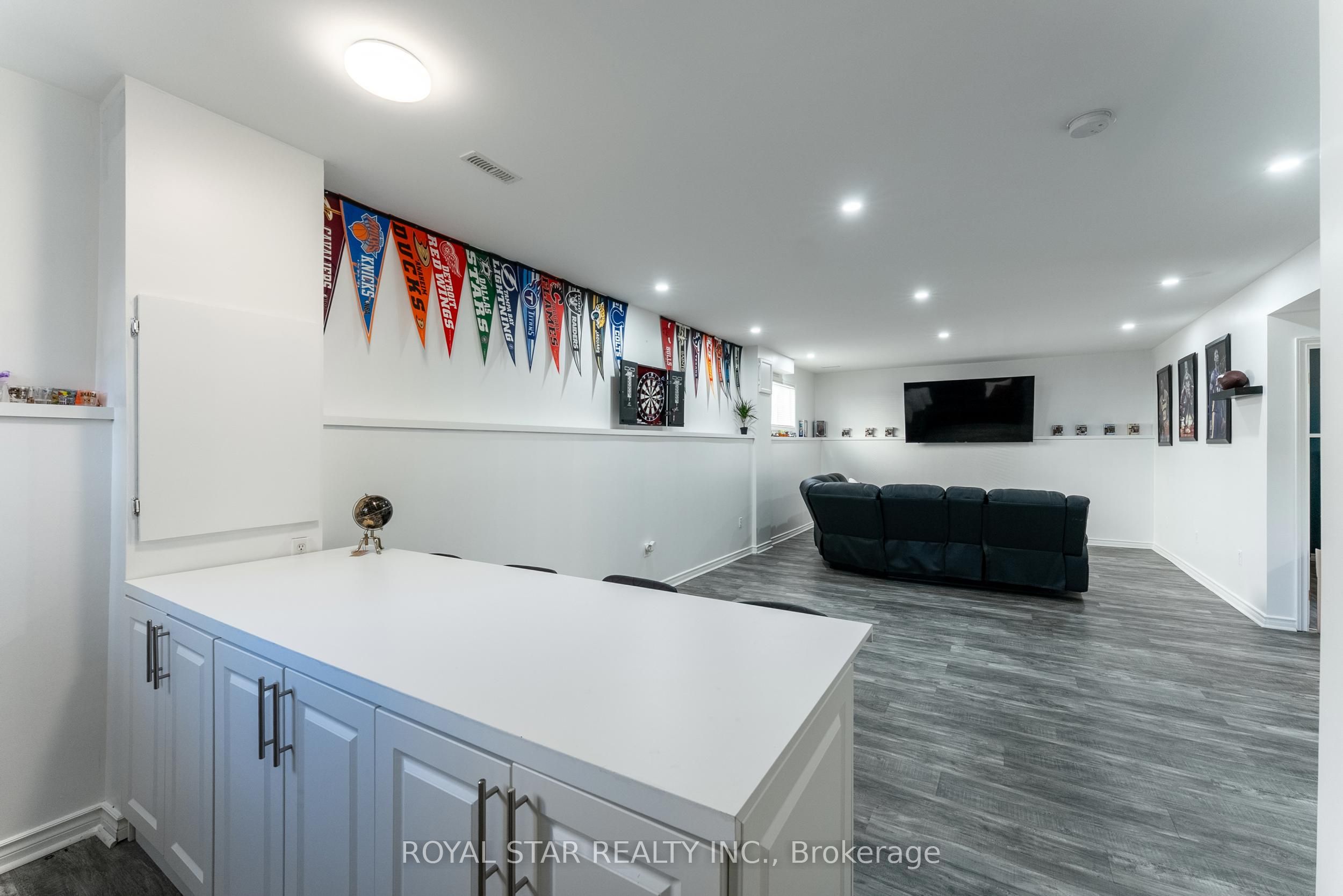 3 Kerr Crescent Property Photo 35