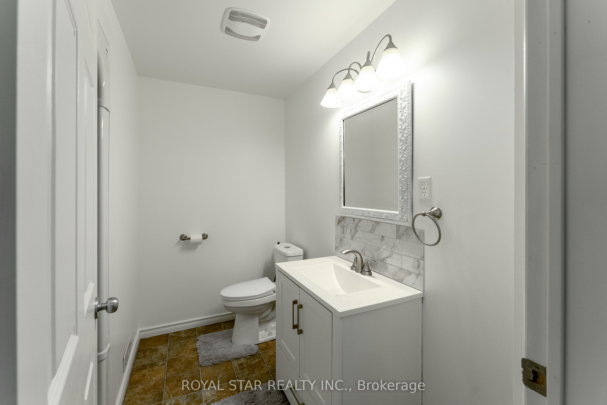 3 Kerr Crescent Property Photo 40