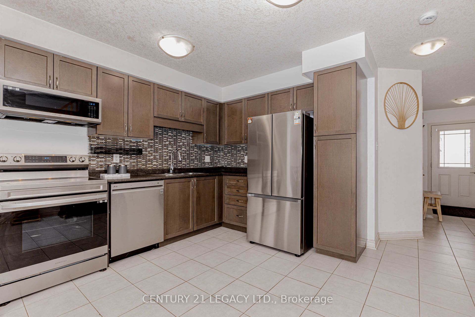 35 Oldfield Drive Property Photo 6