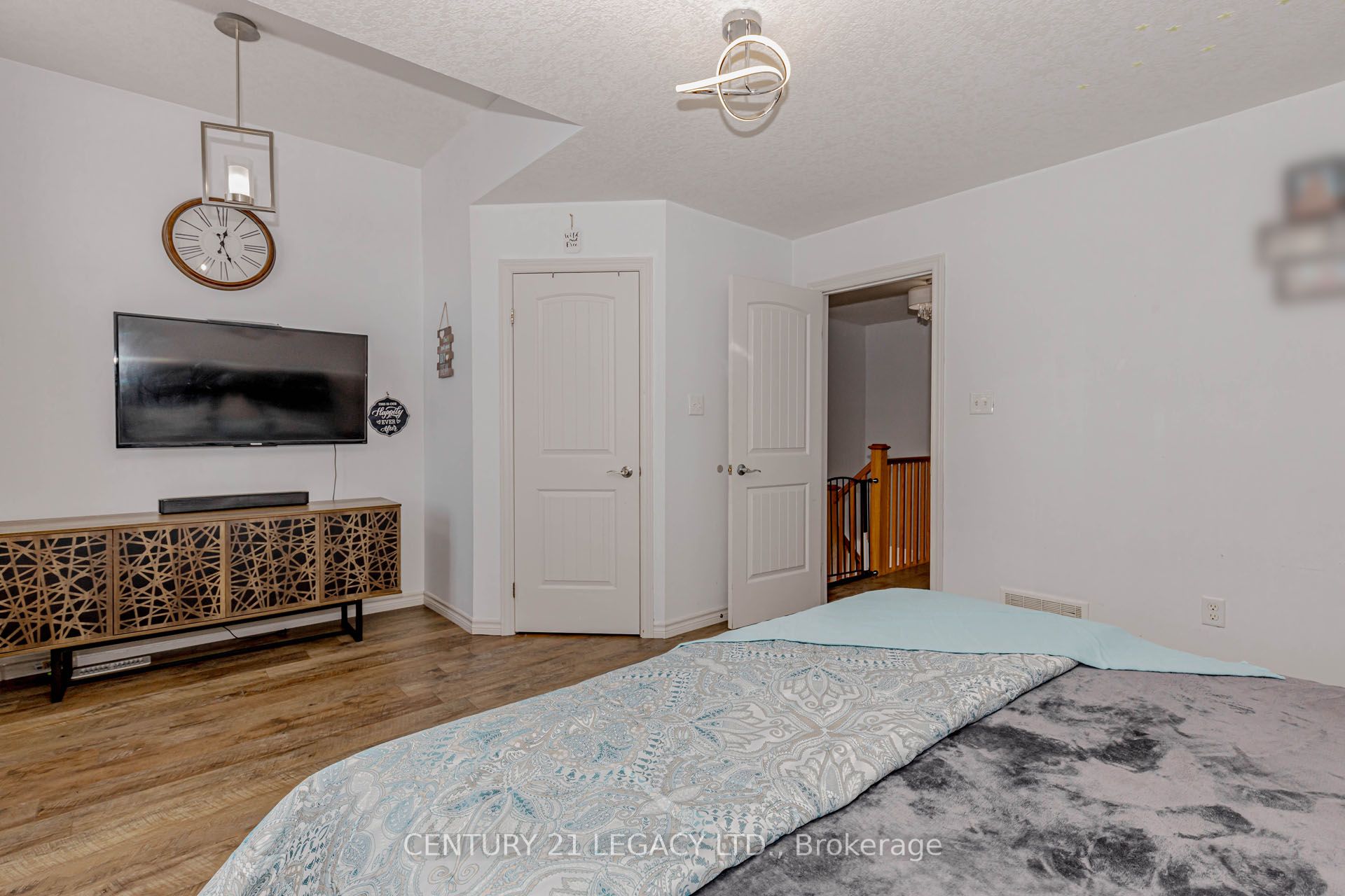 35 Oldfield Drive Property Photo 19
