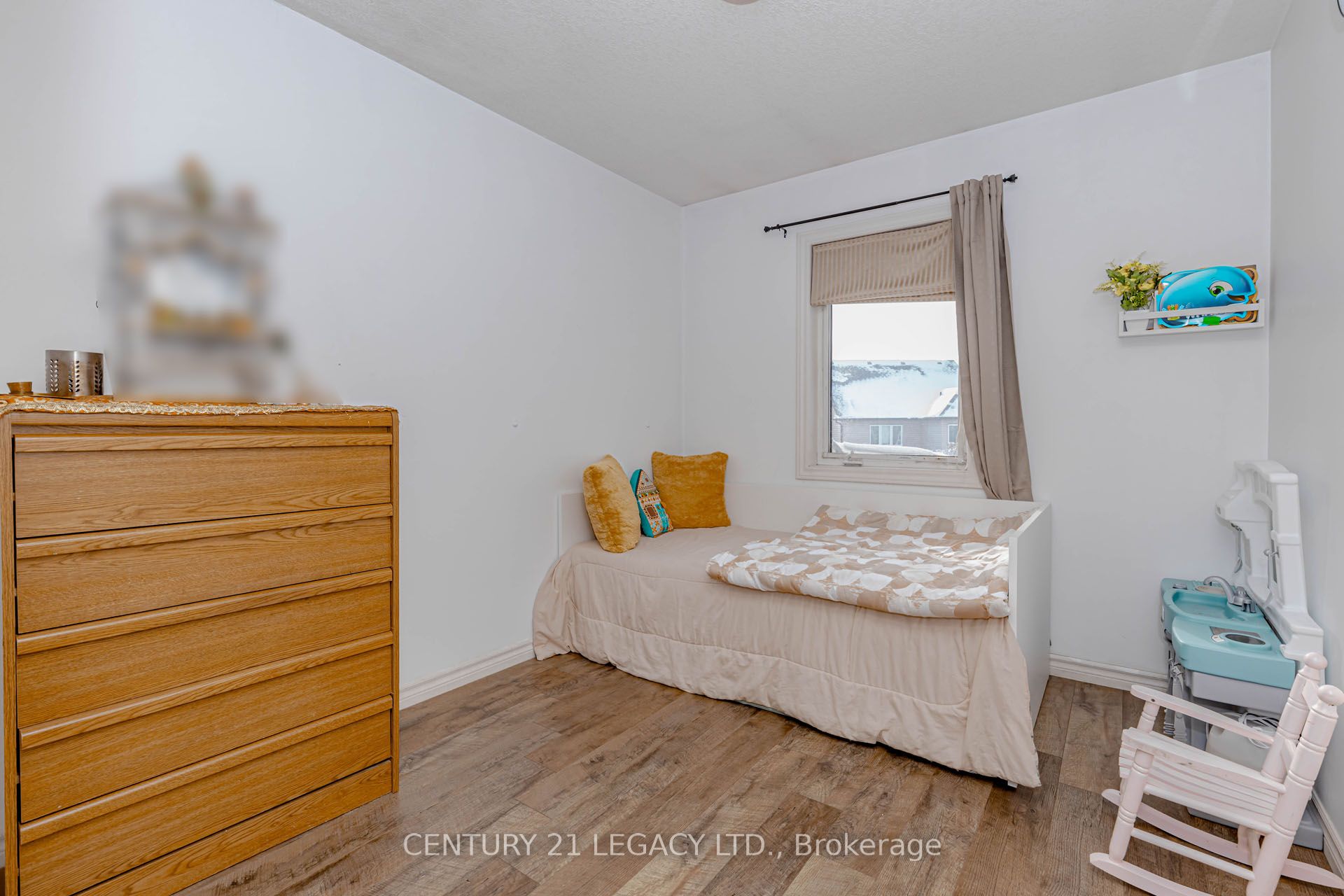 35 Oldfield Drive Property Photo 21