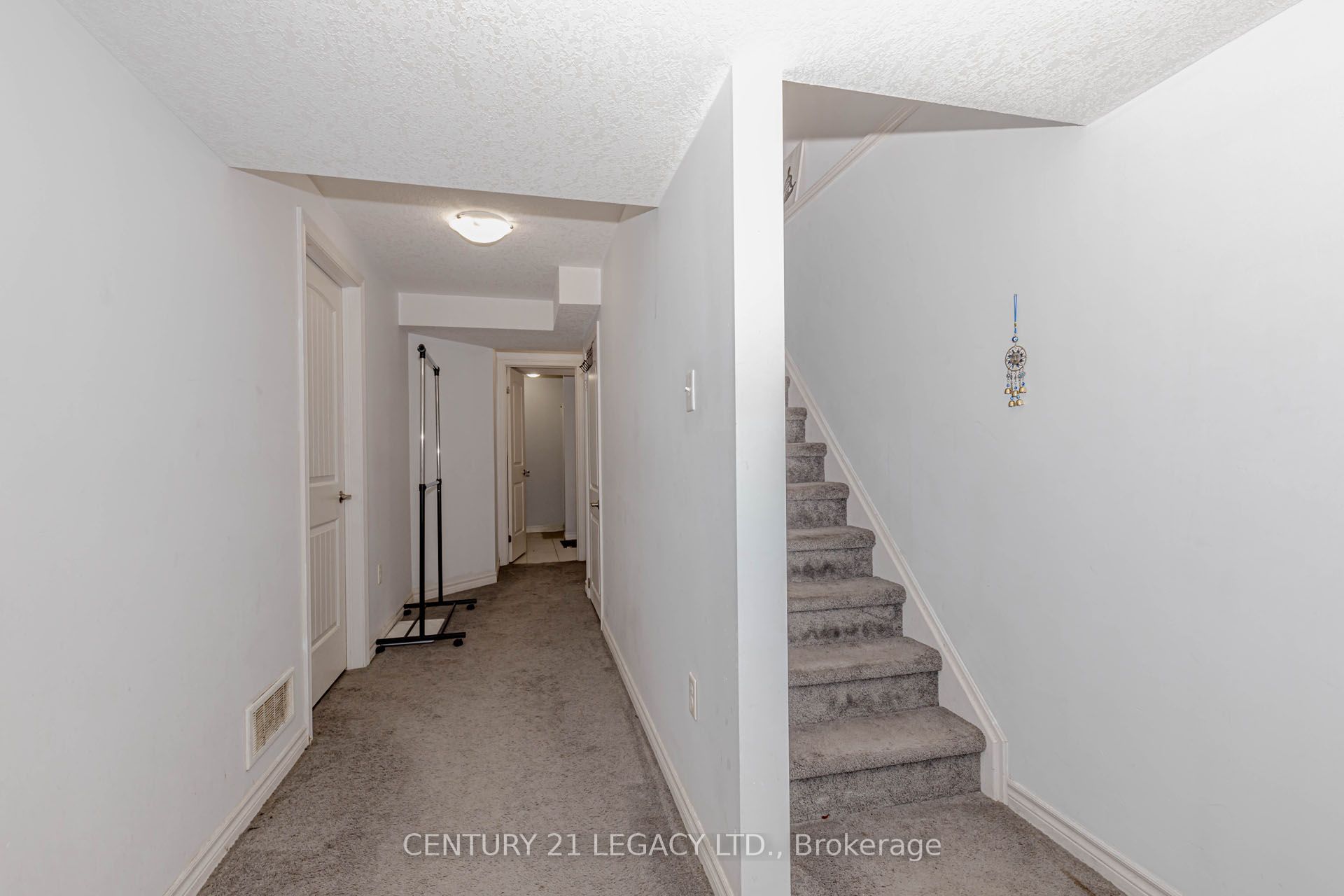 35 Oldfield Drive Property Photo 32