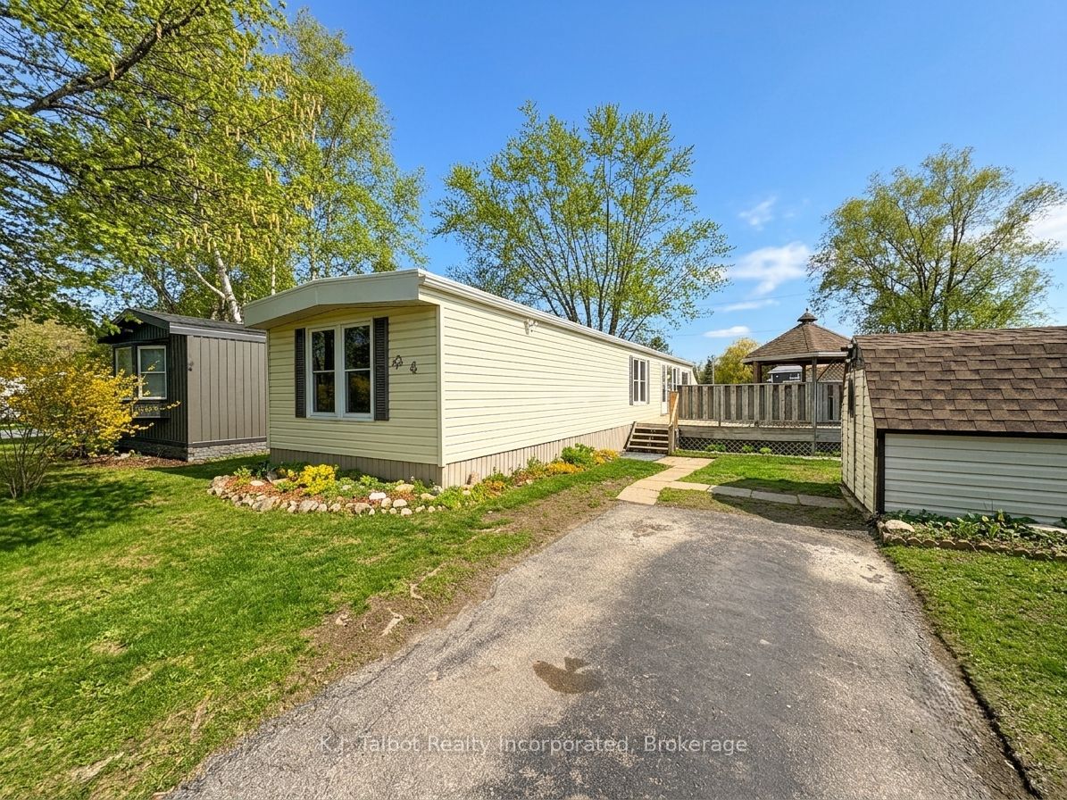 4 Poplar Lane Property Photo 1