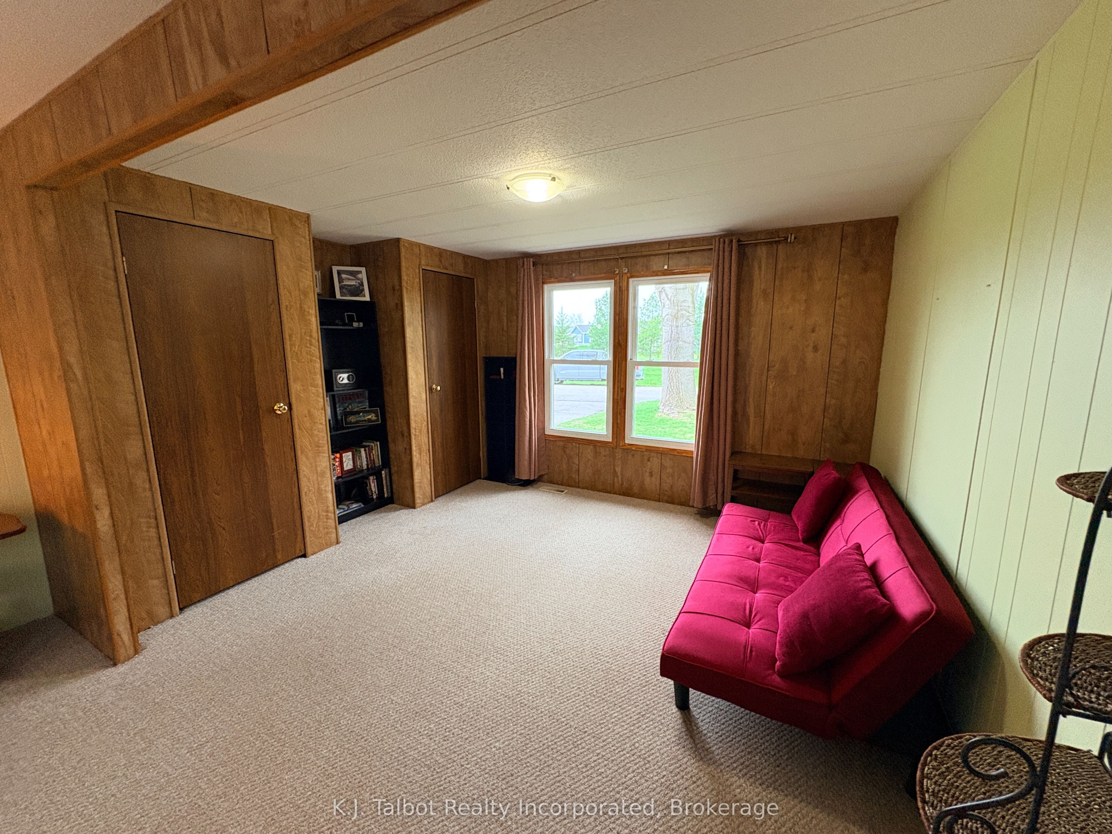 4 Poplar Lane Property Photo 17