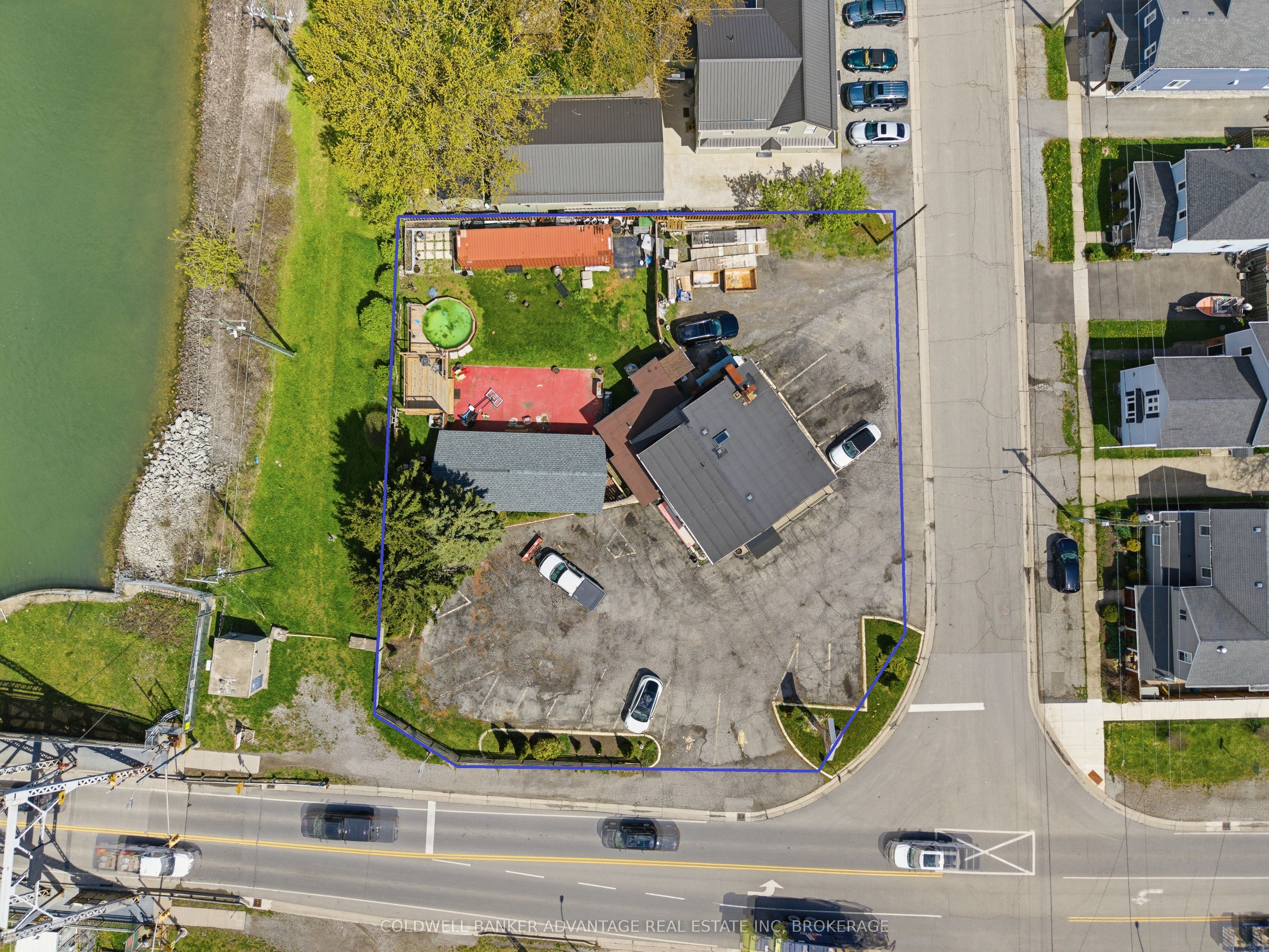 13330 Lundy's Lane Property Photo 10