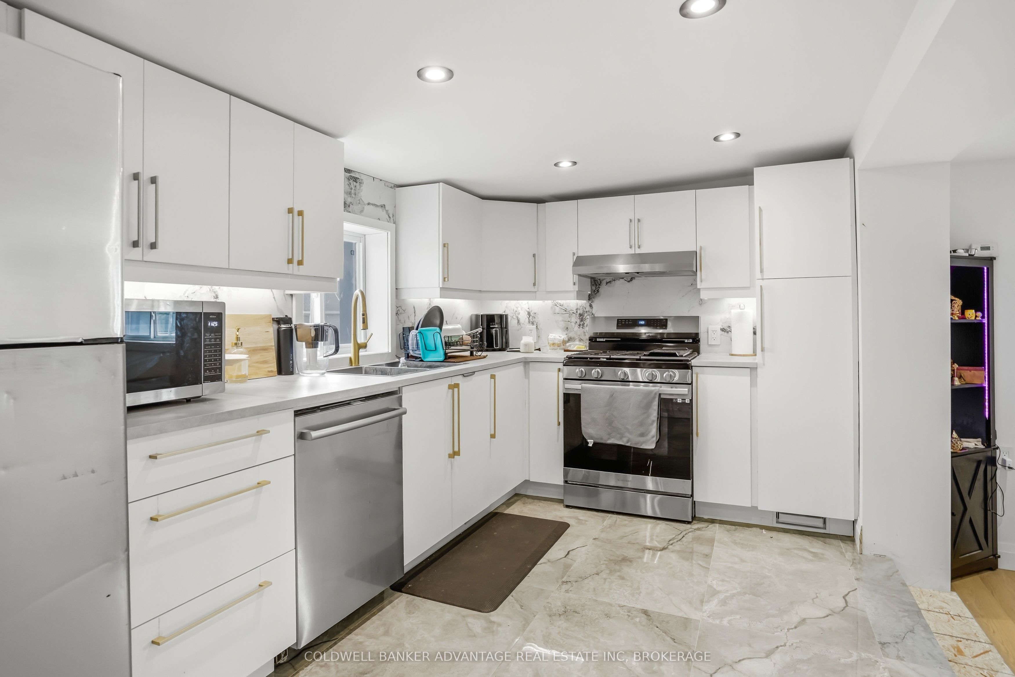 13330 Lundy's Lane Property Photo 31