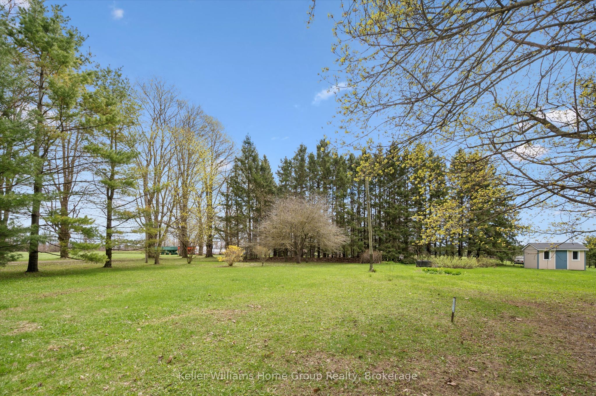 8427 Line 6 Property Photo 43