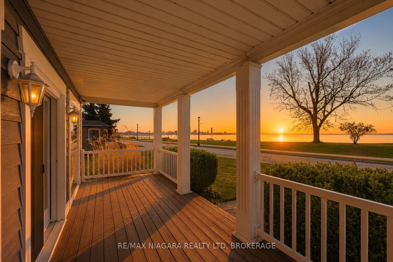 616 Lakeshore Road Property Photo 4