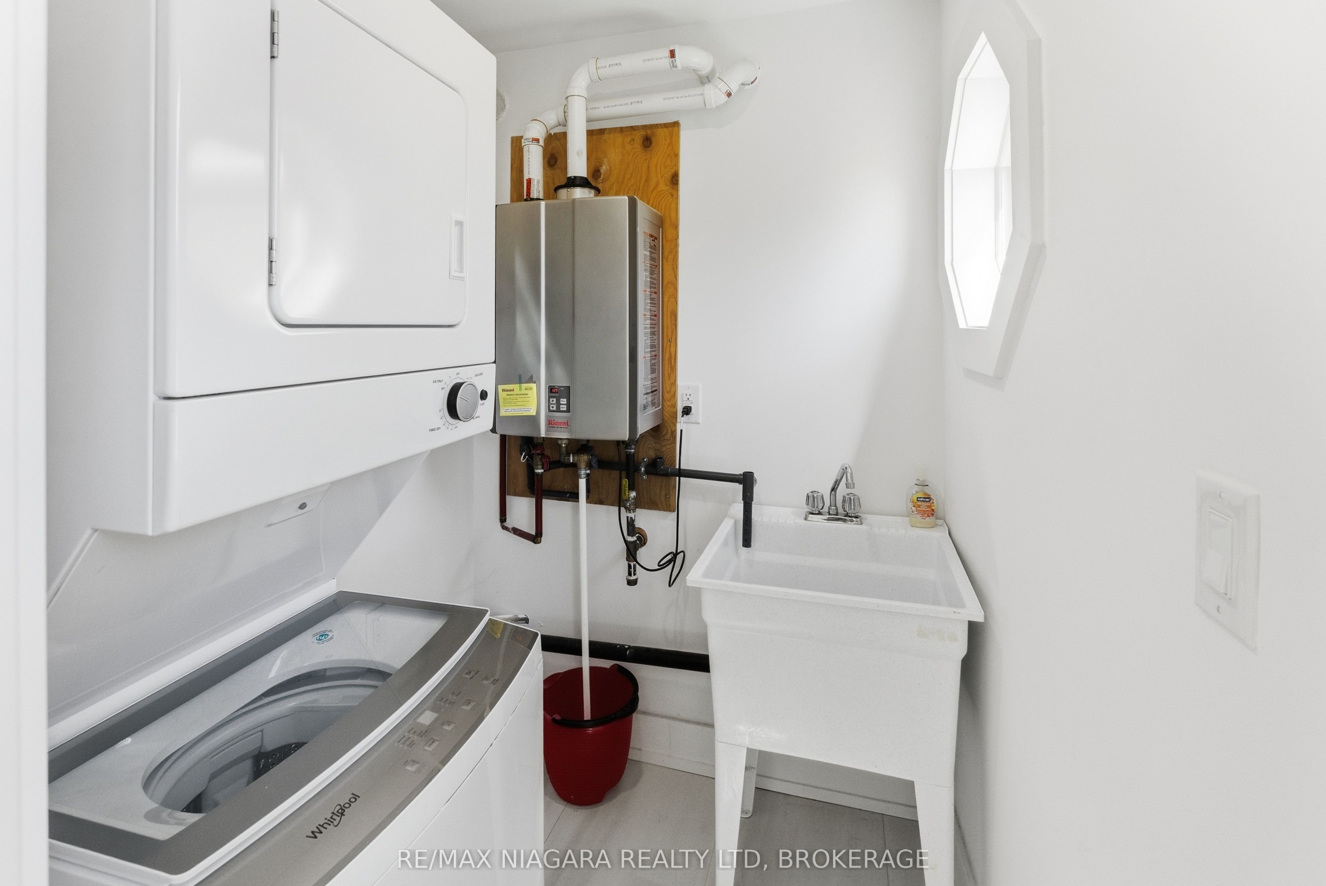 616 Lakeshore Road Property Photo 15