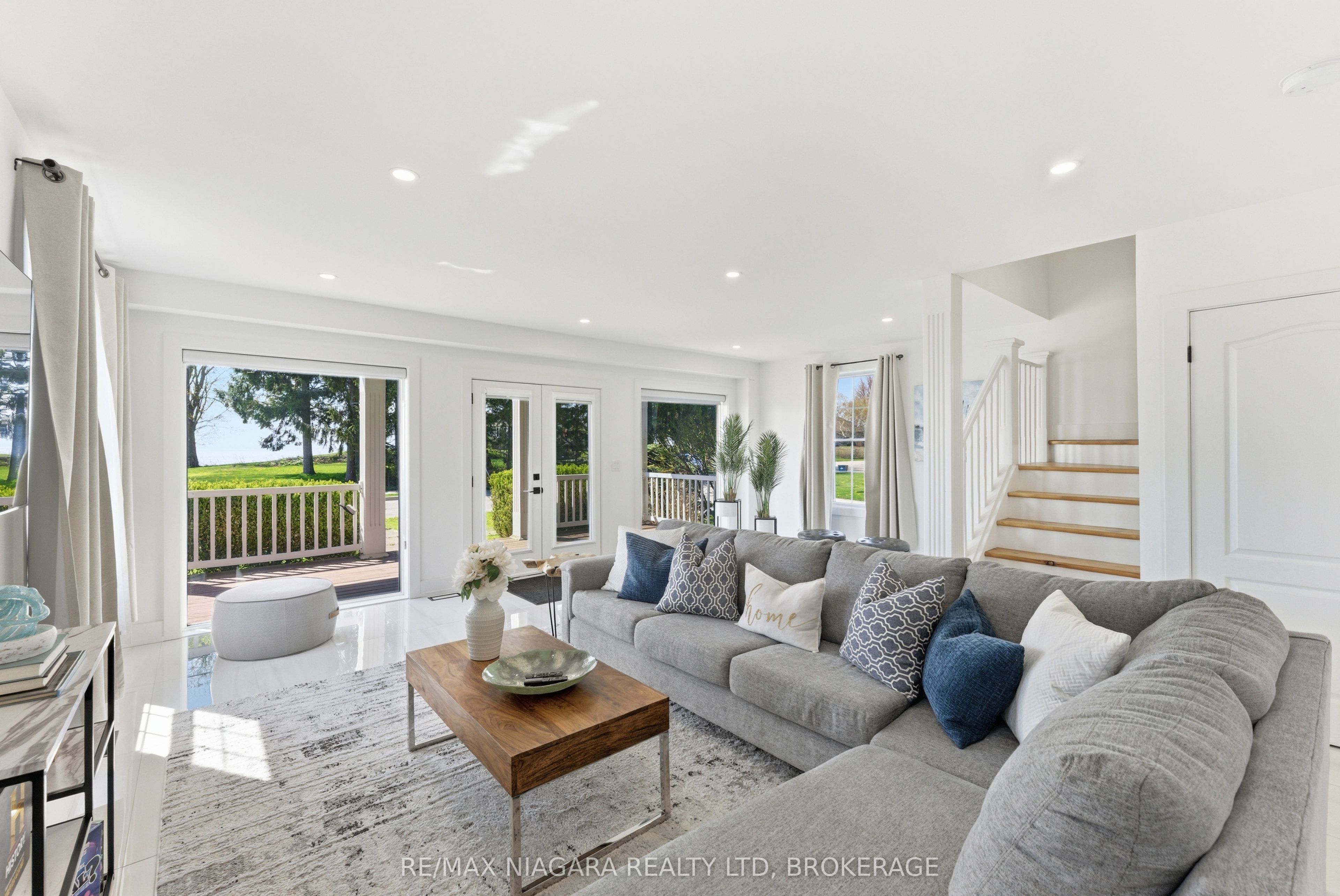 616 Lakeshore Road Property Photo 20