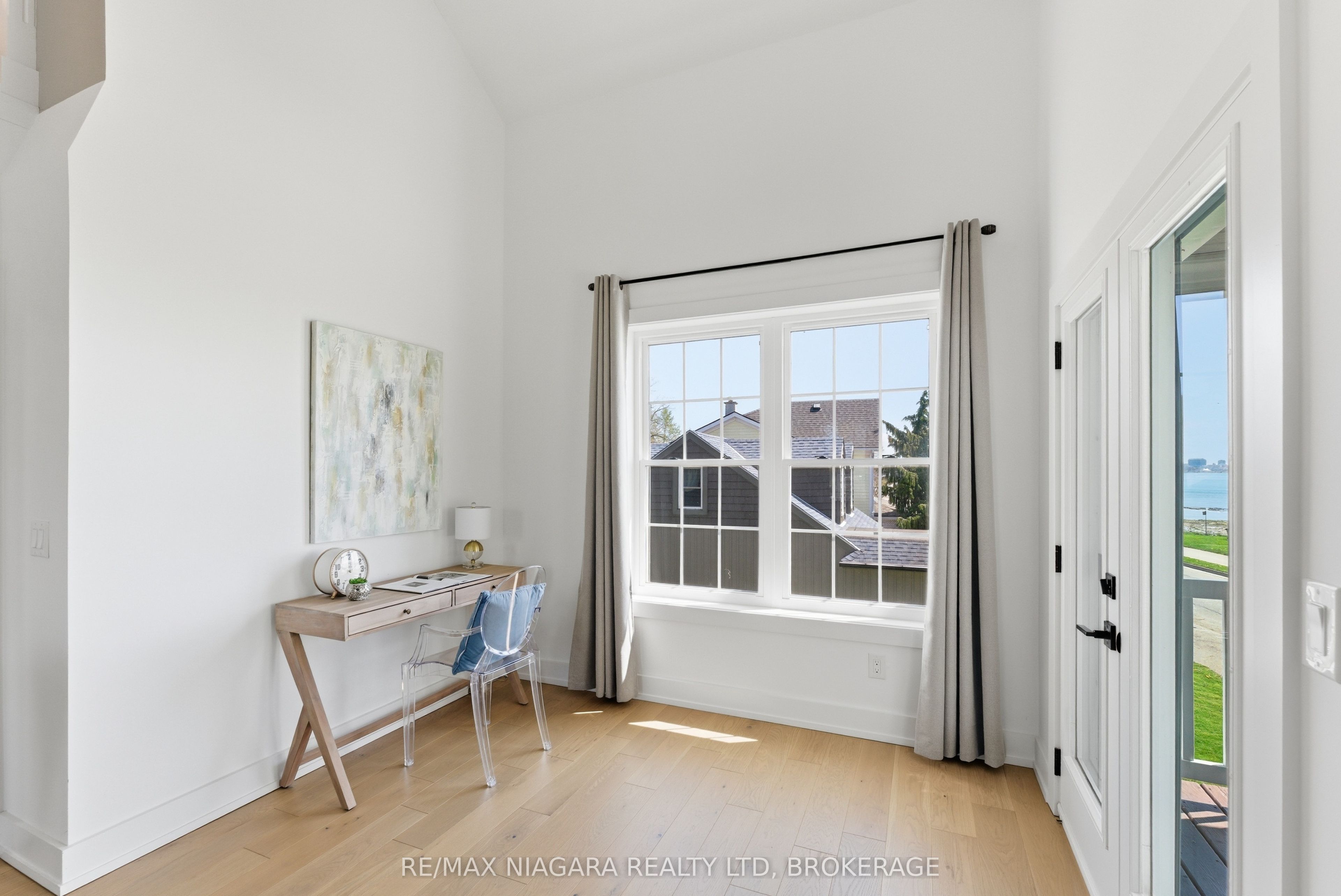 616 Lakeshore Road Property Photo 28