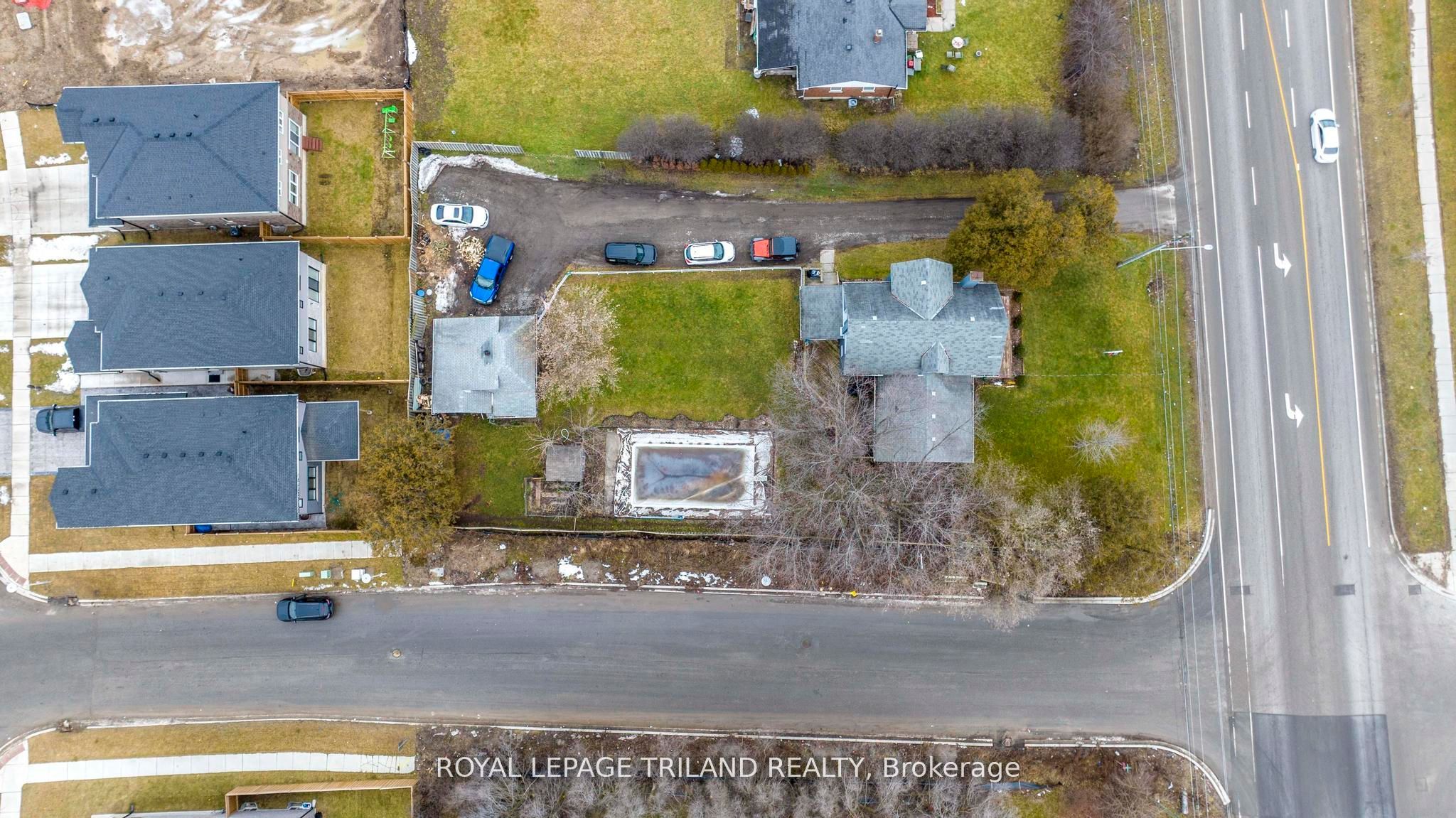 3077 White Oak Road Property Photo 2