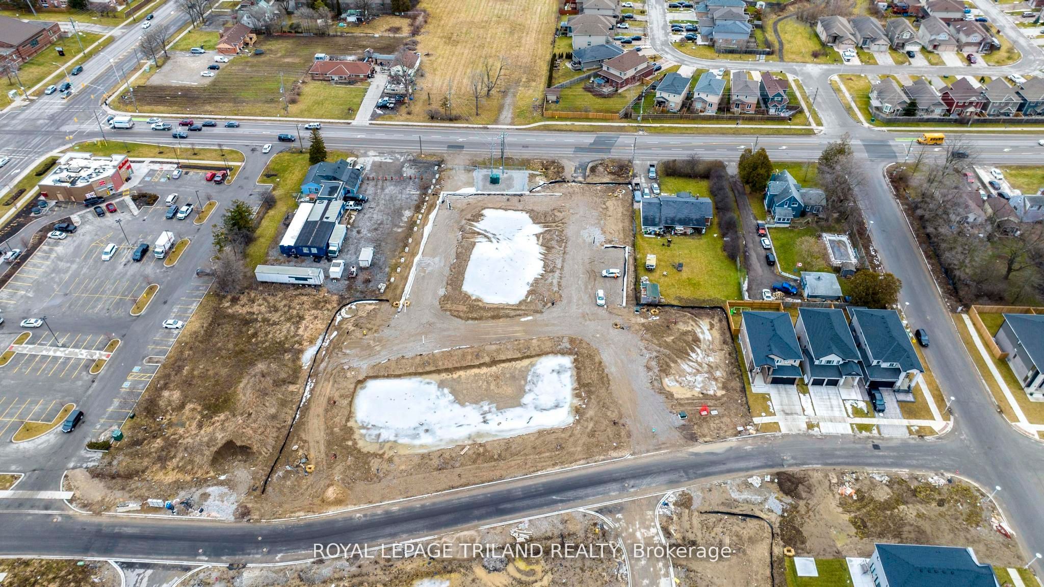 3077 White Oak Road Property Photo 4
