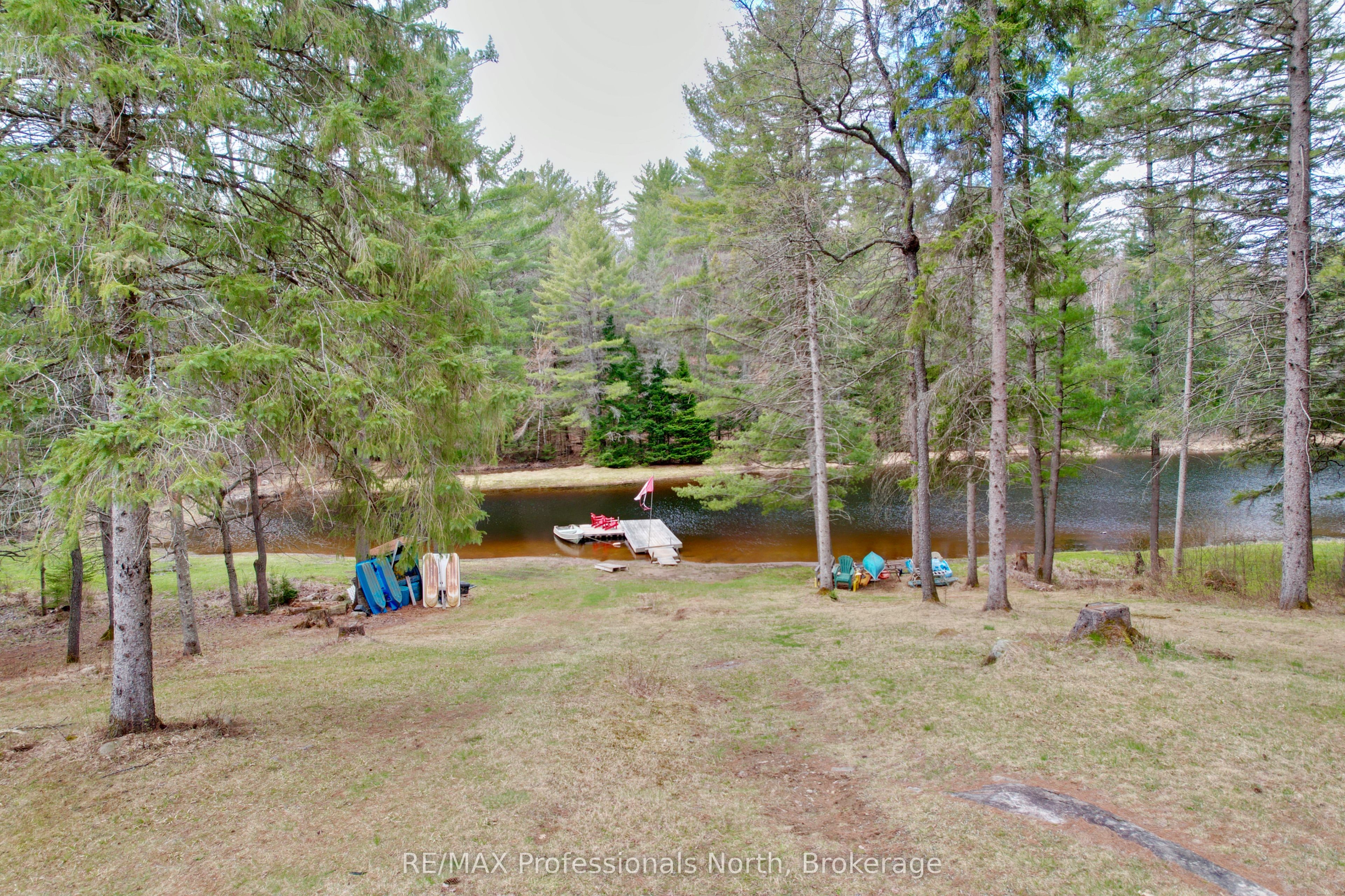 862 Lynx Lake Rd Road Property Photo 3