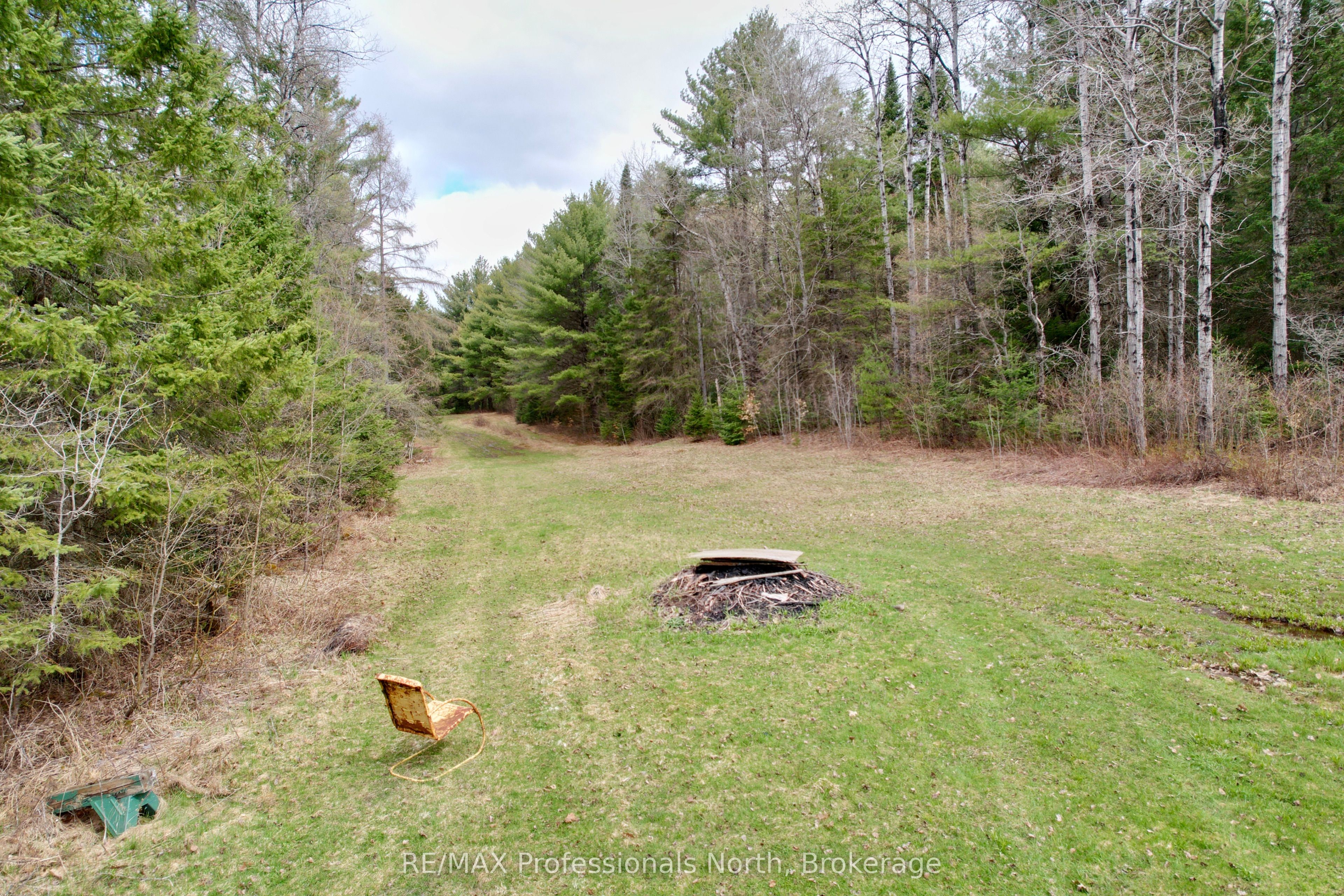 862 Lynx Lake Rd Road Property Photo 11